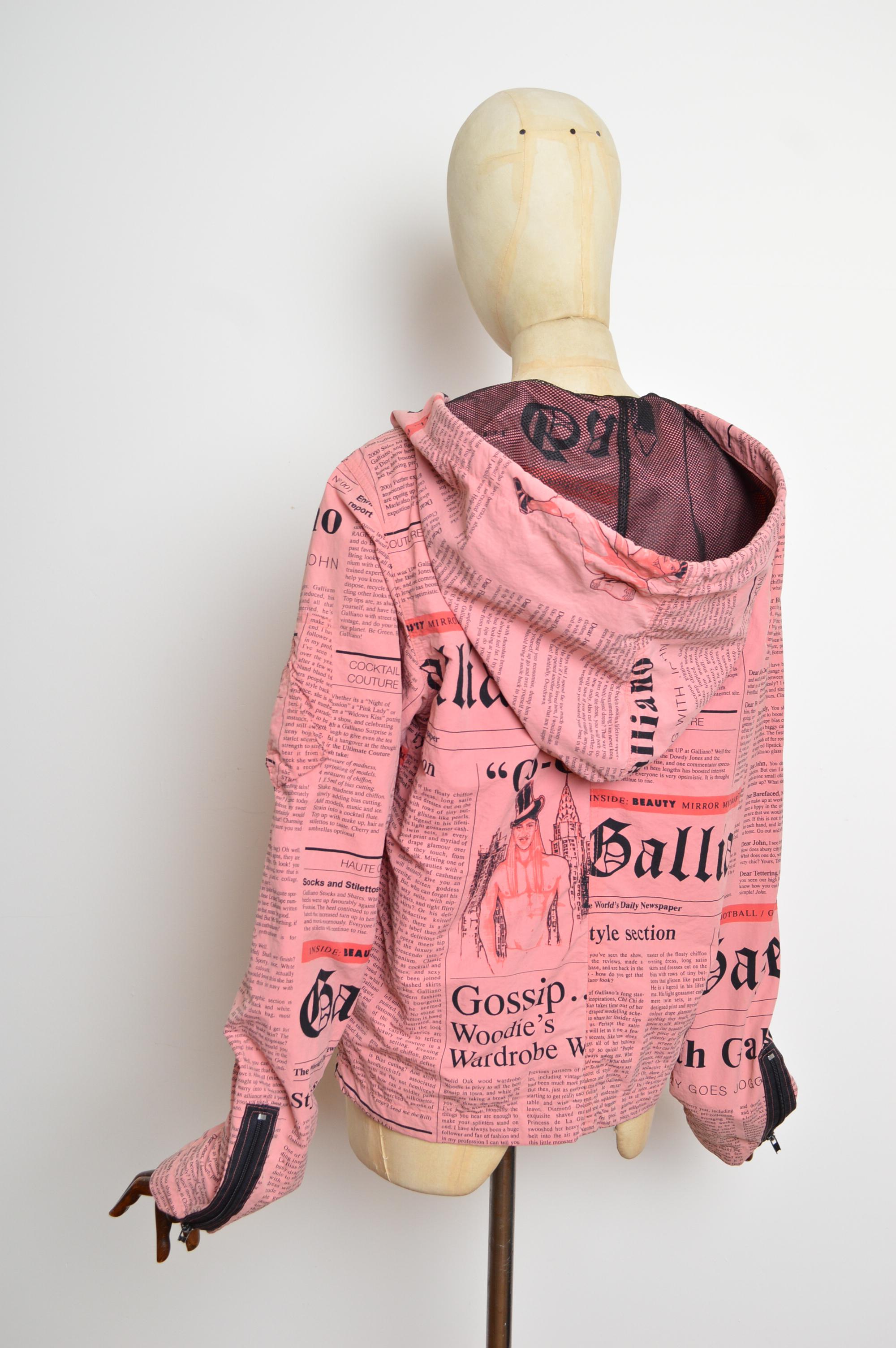 ジャケット・アウター 2000s John Galliano Newspaper downjacket John Galliano 2000's Newspaper Print Avant Guard Huge Hooded Zip