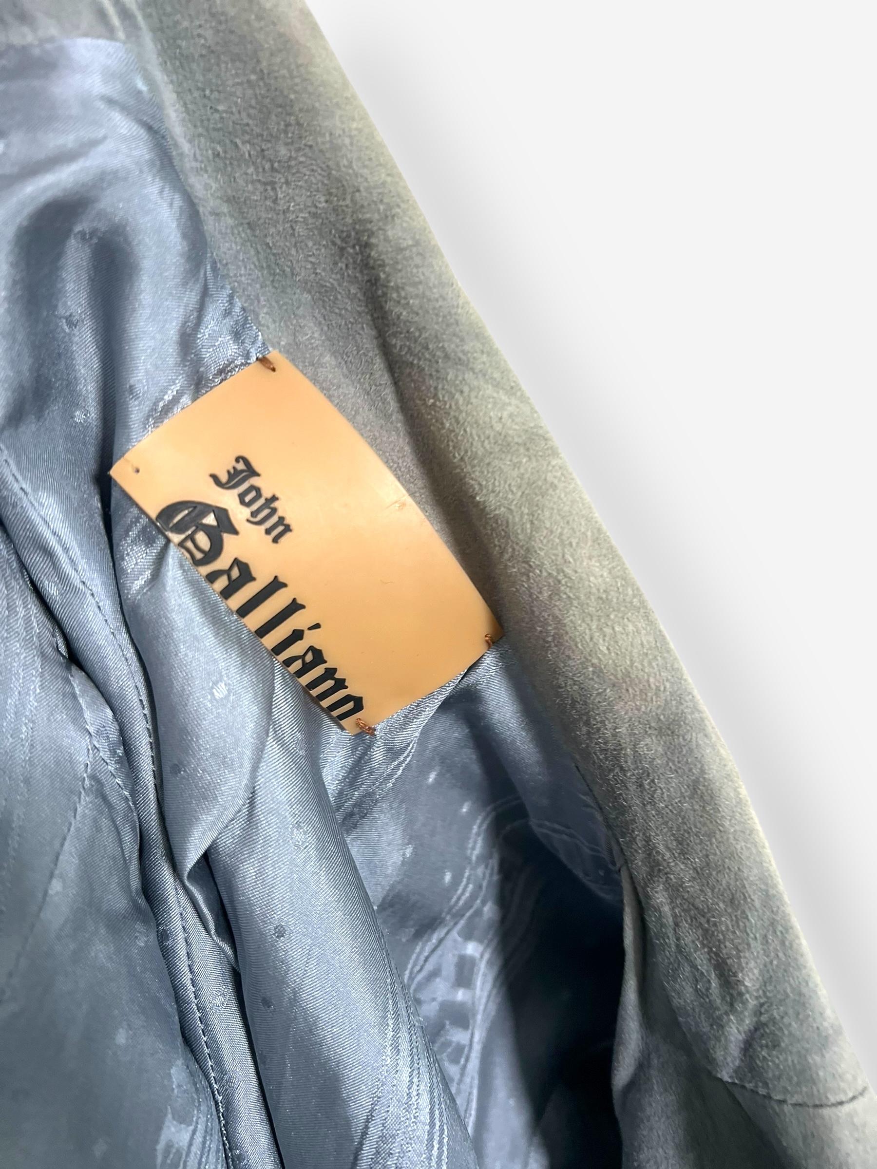 John Galliano, 2003, veste et pantalon cargo en daim et cuir en vente 2