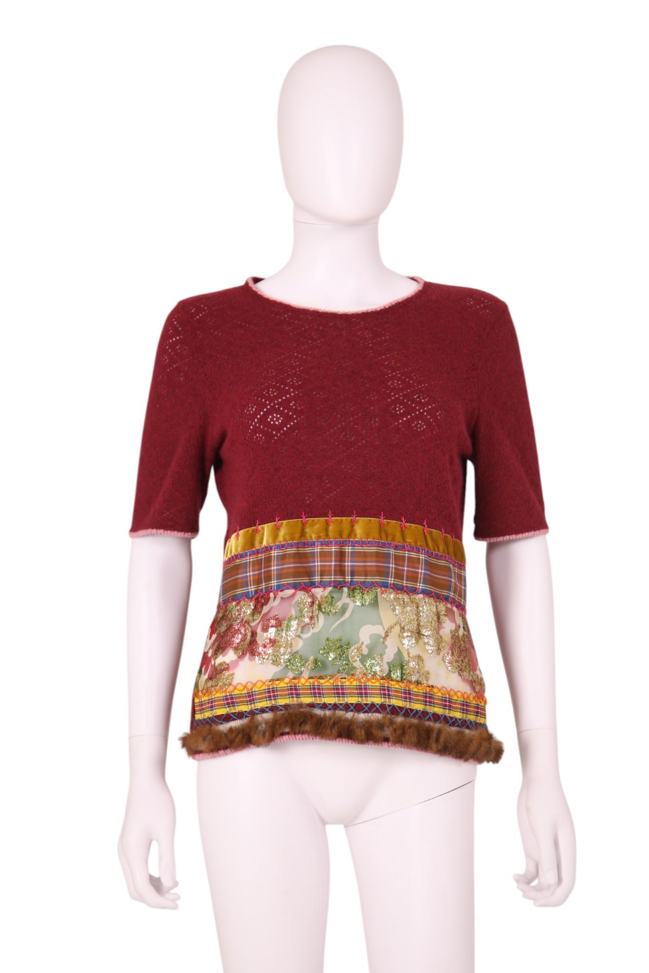 John Galliano A/W 2002 Camiseta floral de punto de lana roja