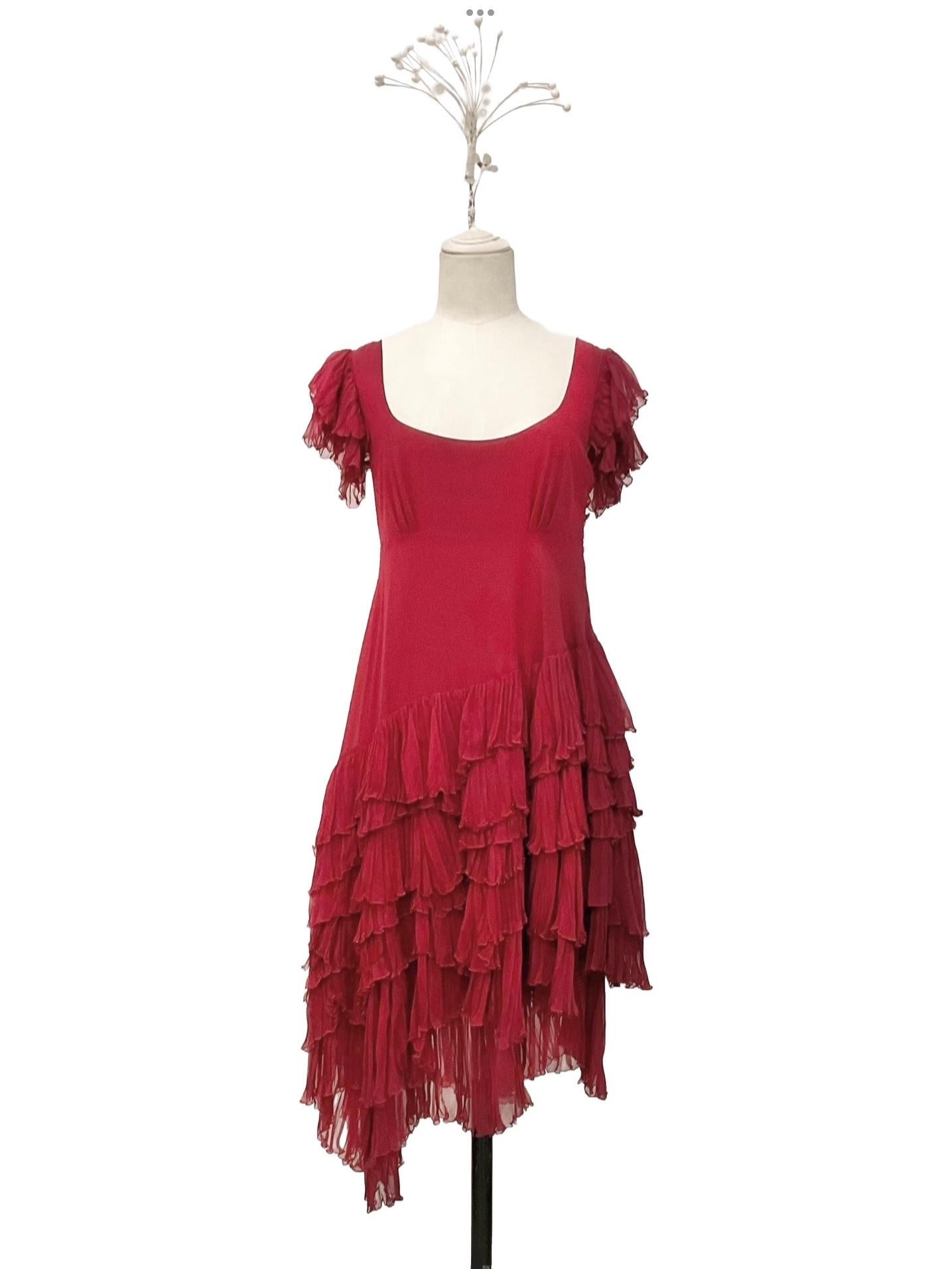 JOHN GALLIANO Romantisches rotes asymmetrisches 'London Courte' Kleid FW 2007 Damen im Angebot