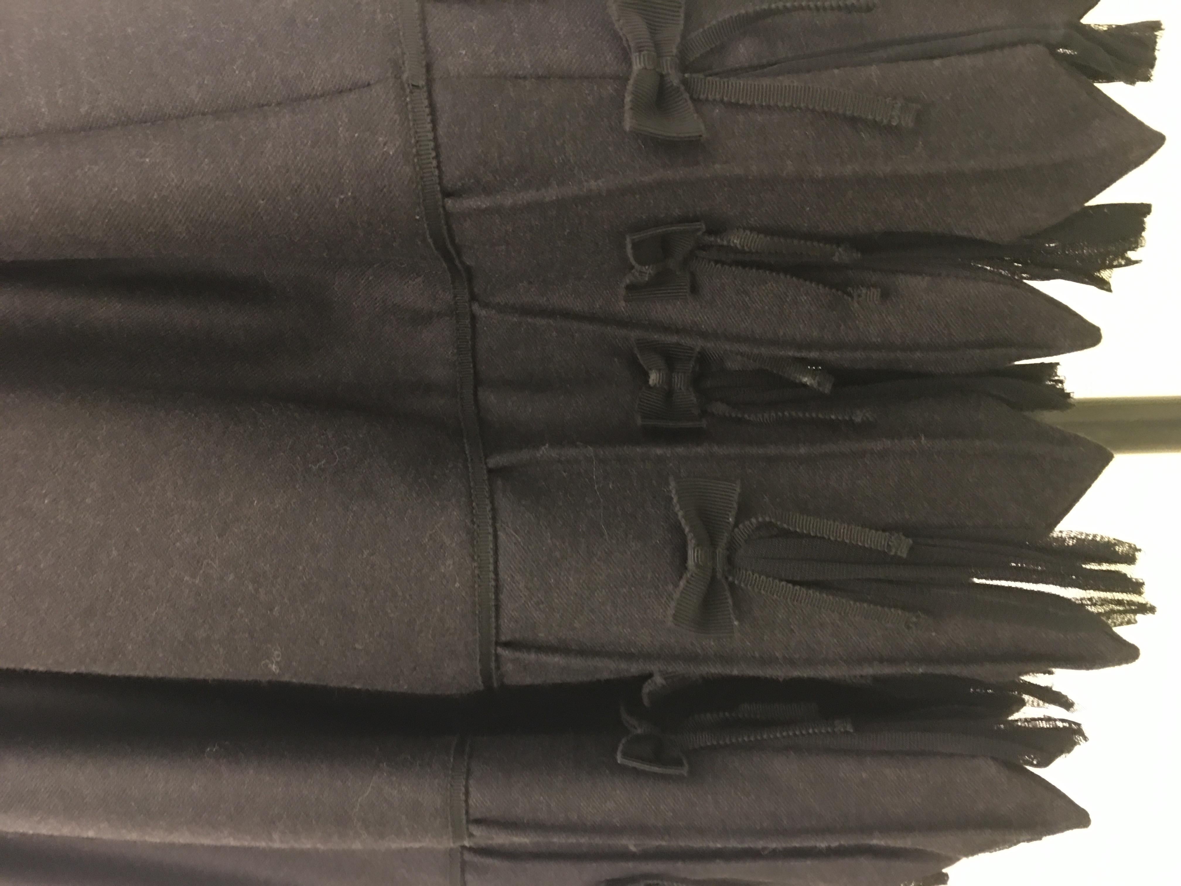 Women's JOHN GALLIANO Wide pleated skirt in gray flannel from FW 2010 season For Sale