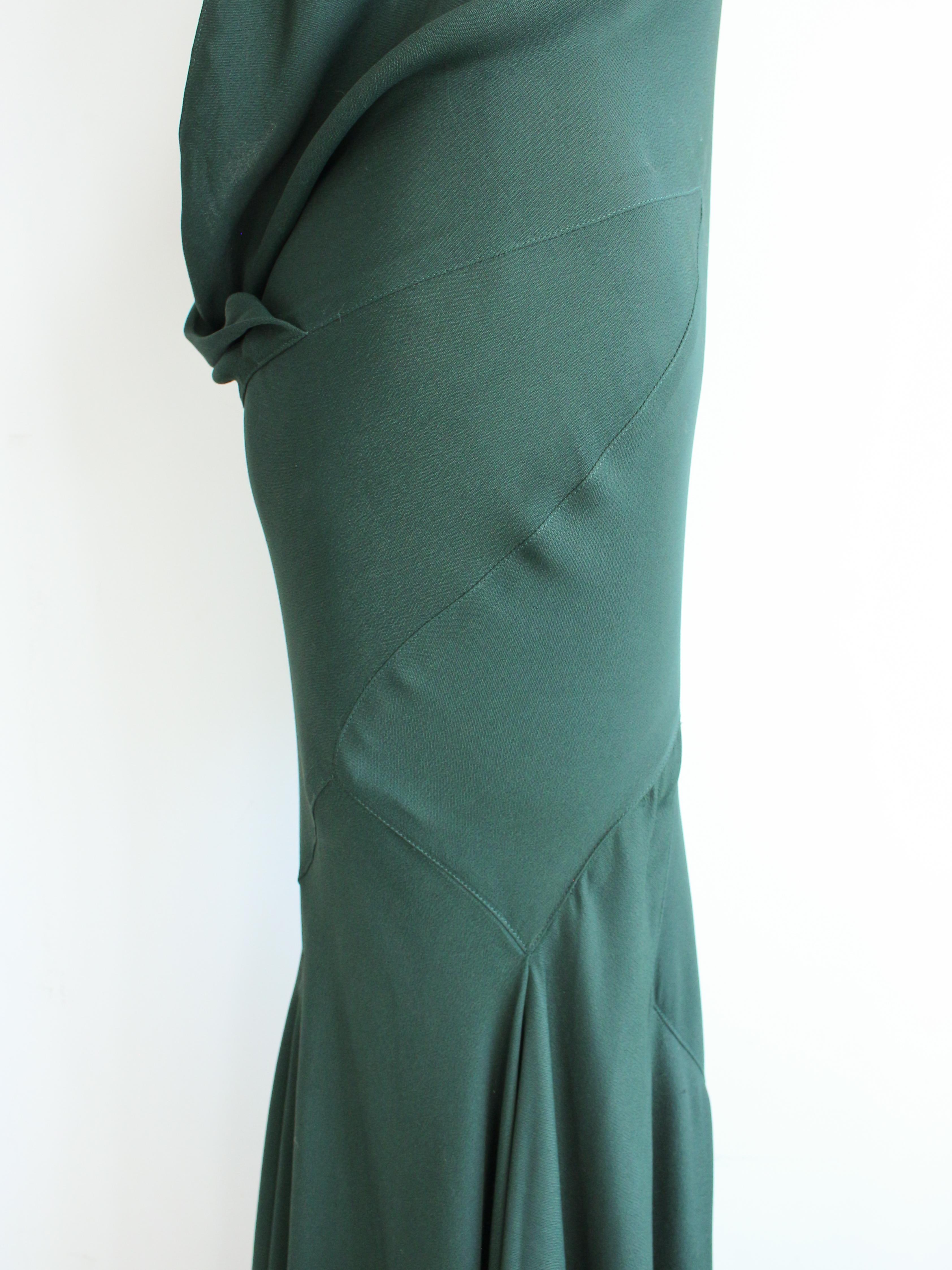 John Galliano Autumn/Winter 1988 ‘Hairclips’ Bottle Green Bias Cut Crêpe Gown 9