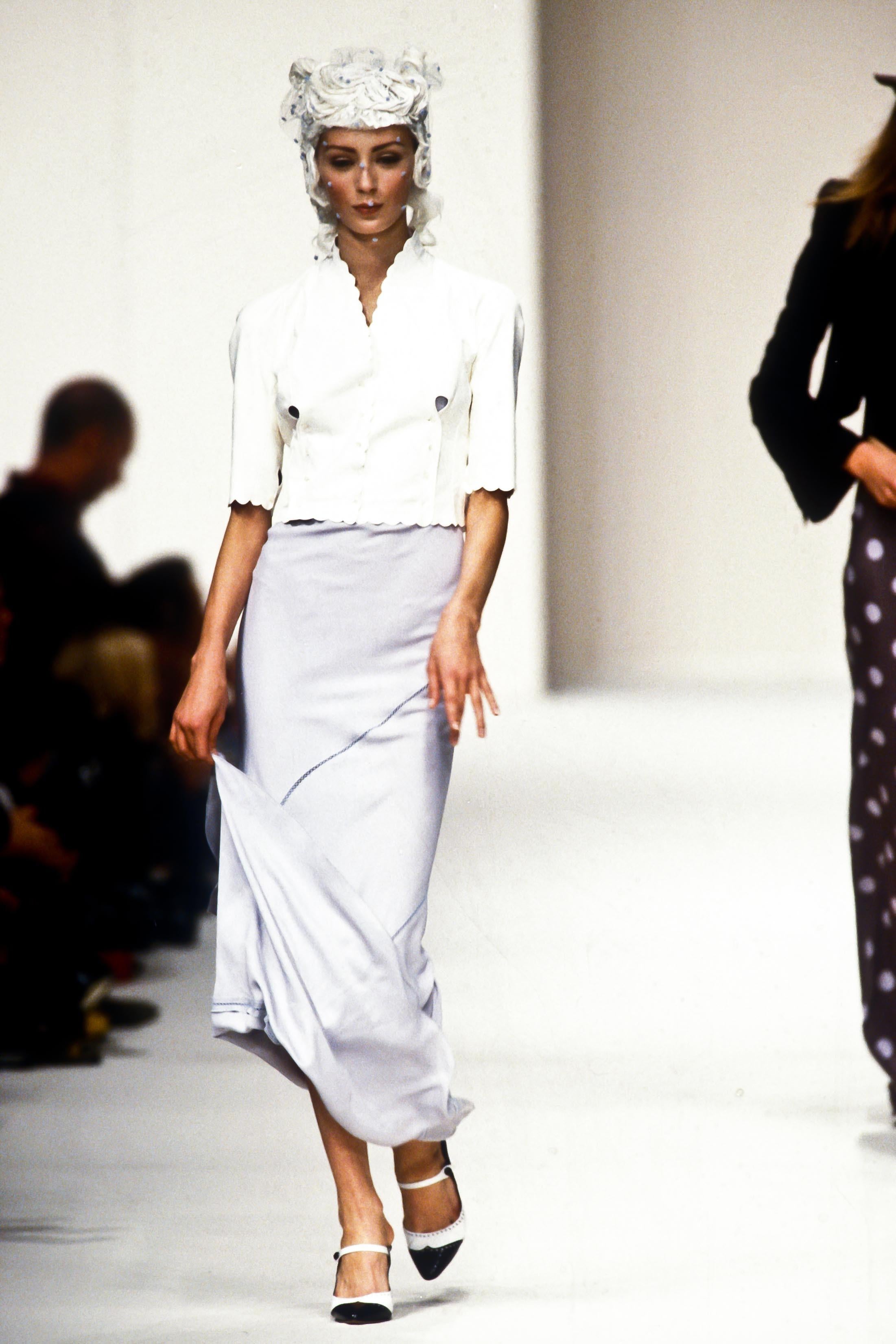 John Galliano Bias-Cut Satin-Backed Crepe Slip Dress with Spiral Seam, SS 1994 en Excelente estado para la venta en London, GB