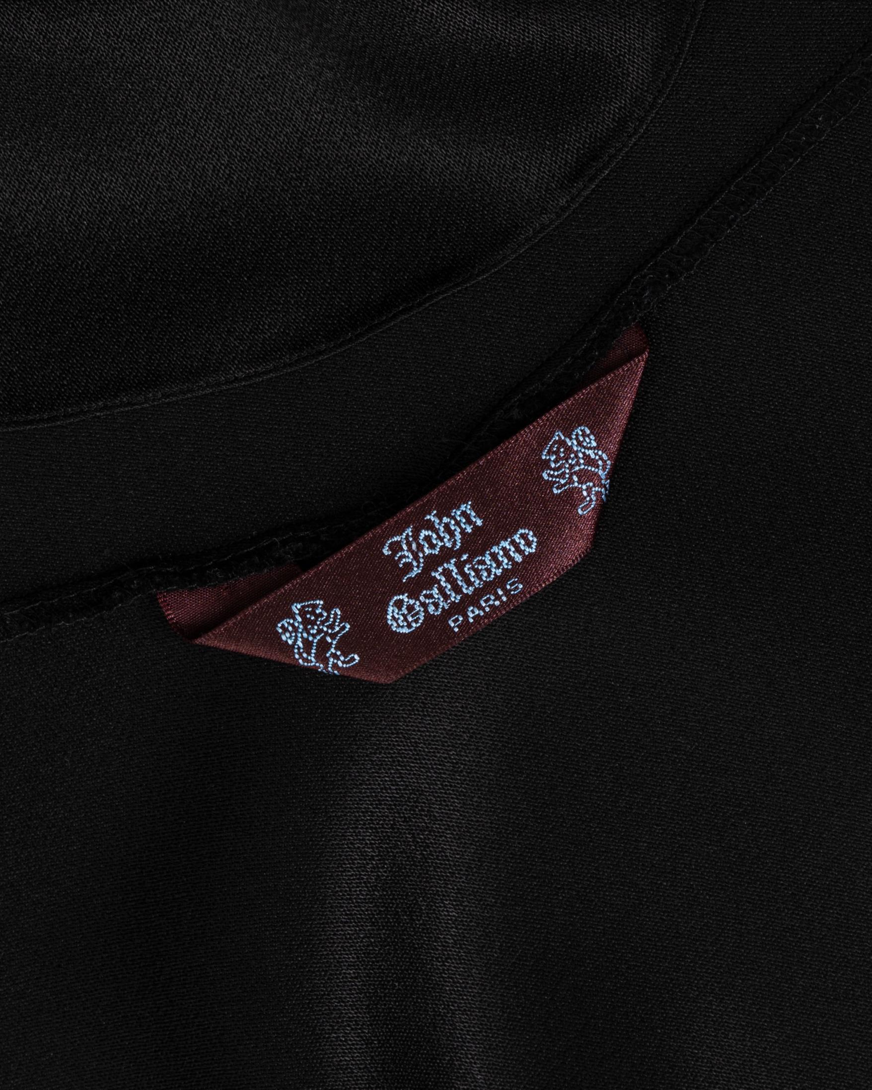 John Galliano - Robe de soirée en satin noir coupée en biais, automne-hiver 1994 8