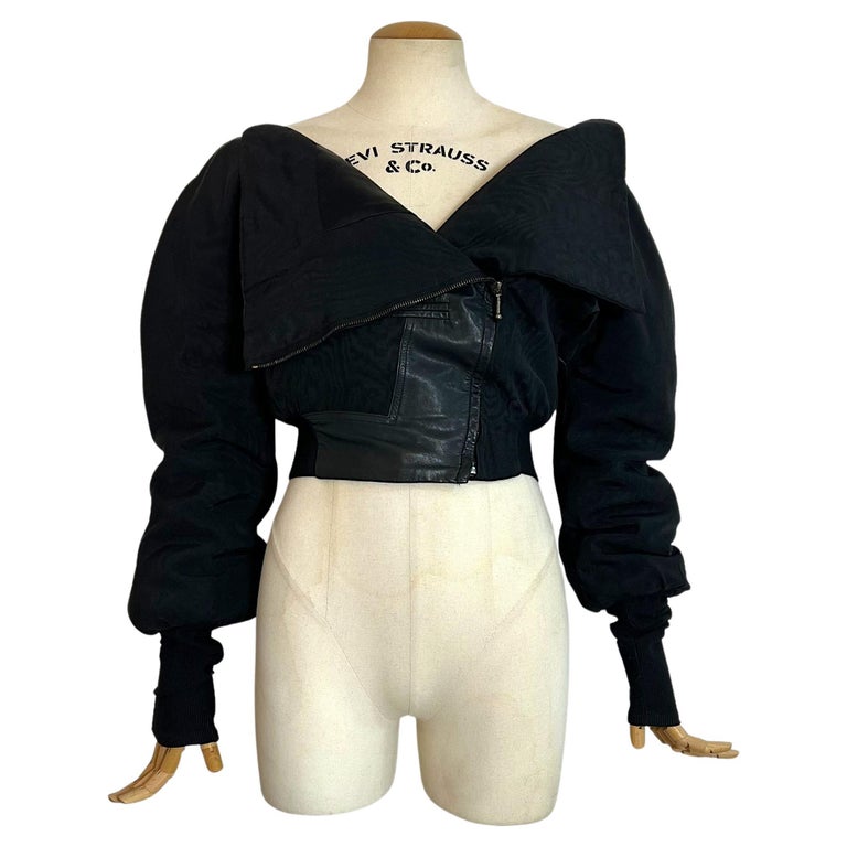 John Galliano Bomberjacke aus schwarzem Moiré, Kollektion 