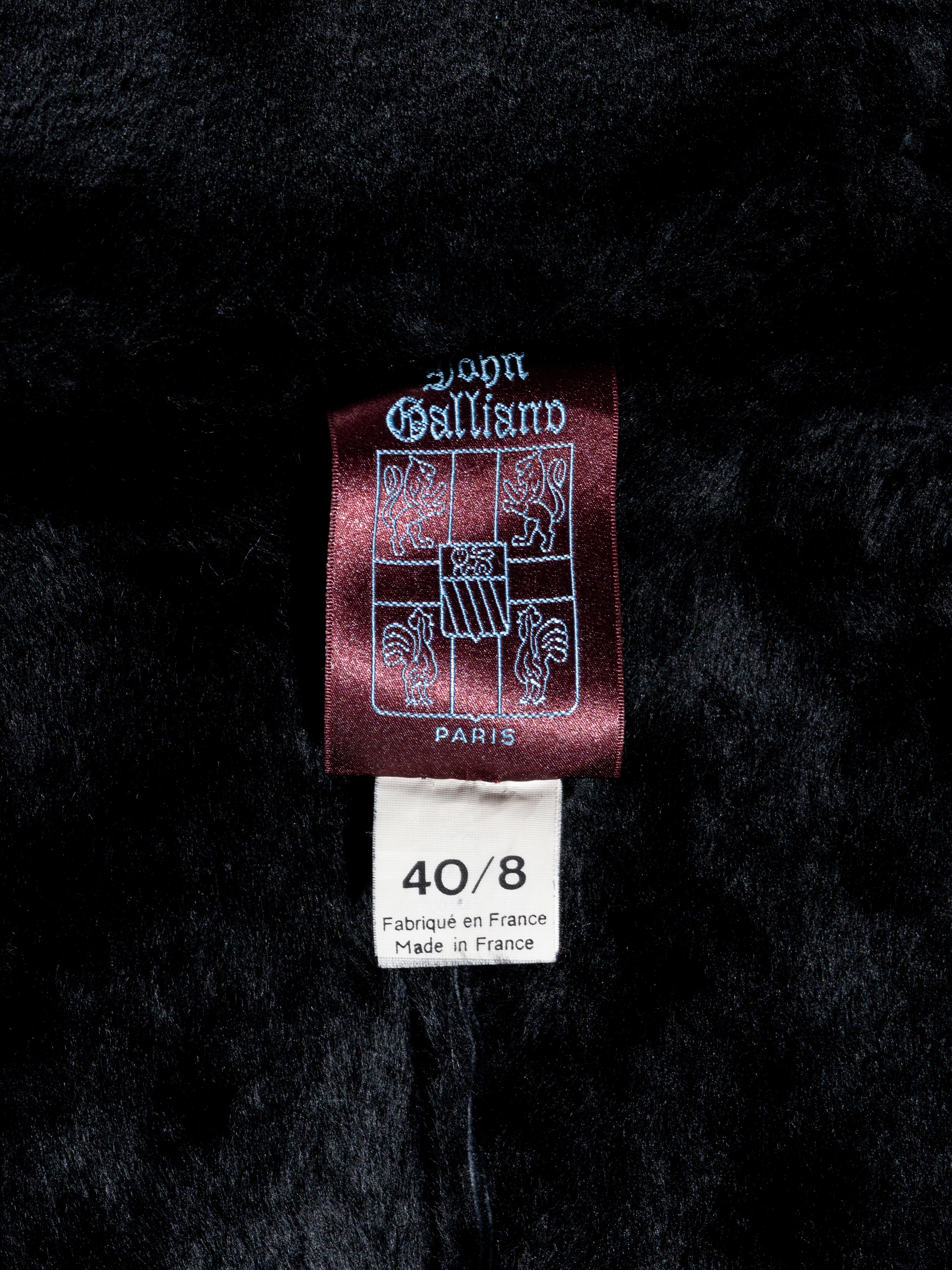 John Galliano cappotto oversize in pelle di pecora nera, fw 1996 5