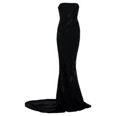 John Galliano Schwarzes trägerloses schräg geschnittenes Abendkleid mit Schleppe, Frühjahr/Sommer 1995