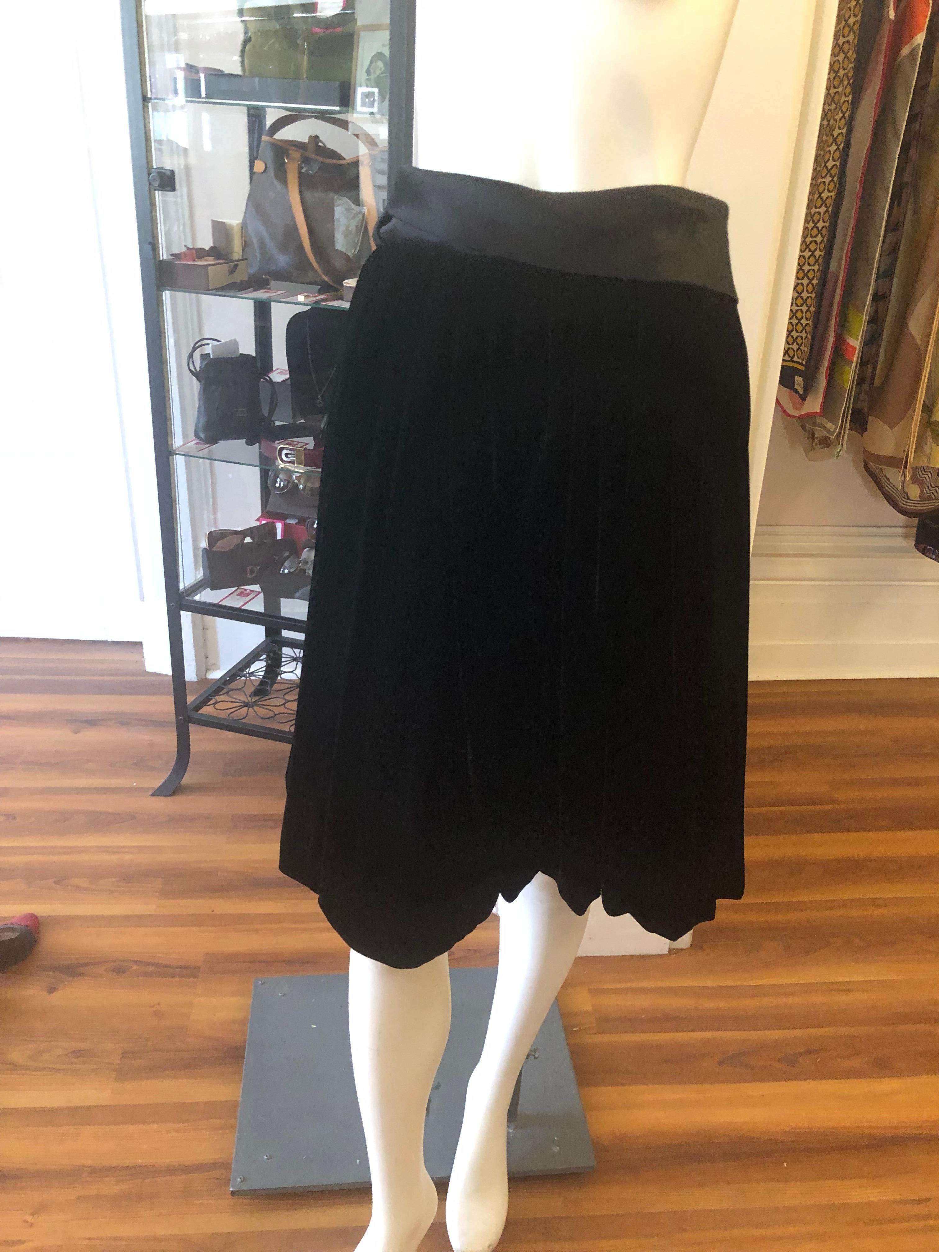 John Galliano Black Velvet Klaudee Skirt 36Fr For Sale 3
