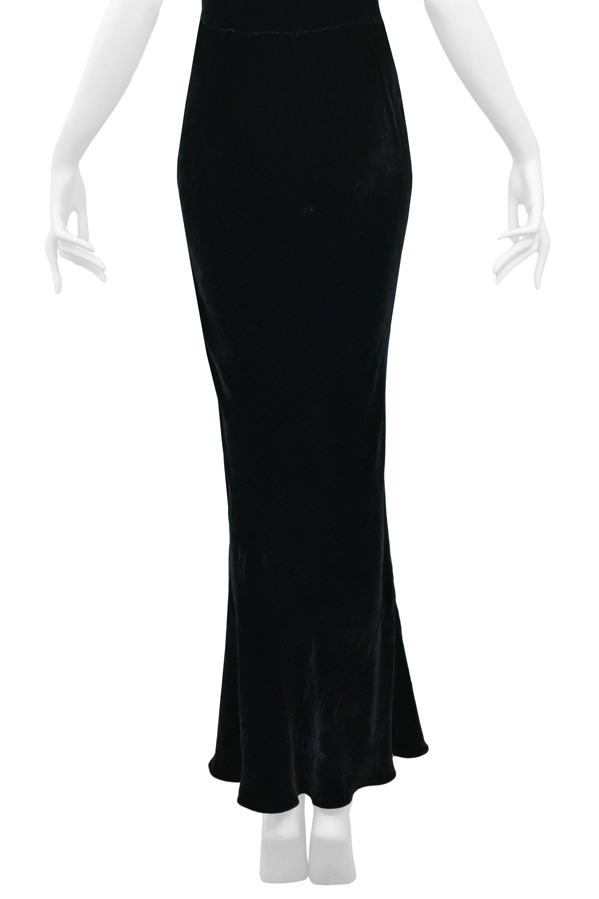 the black velvet gown