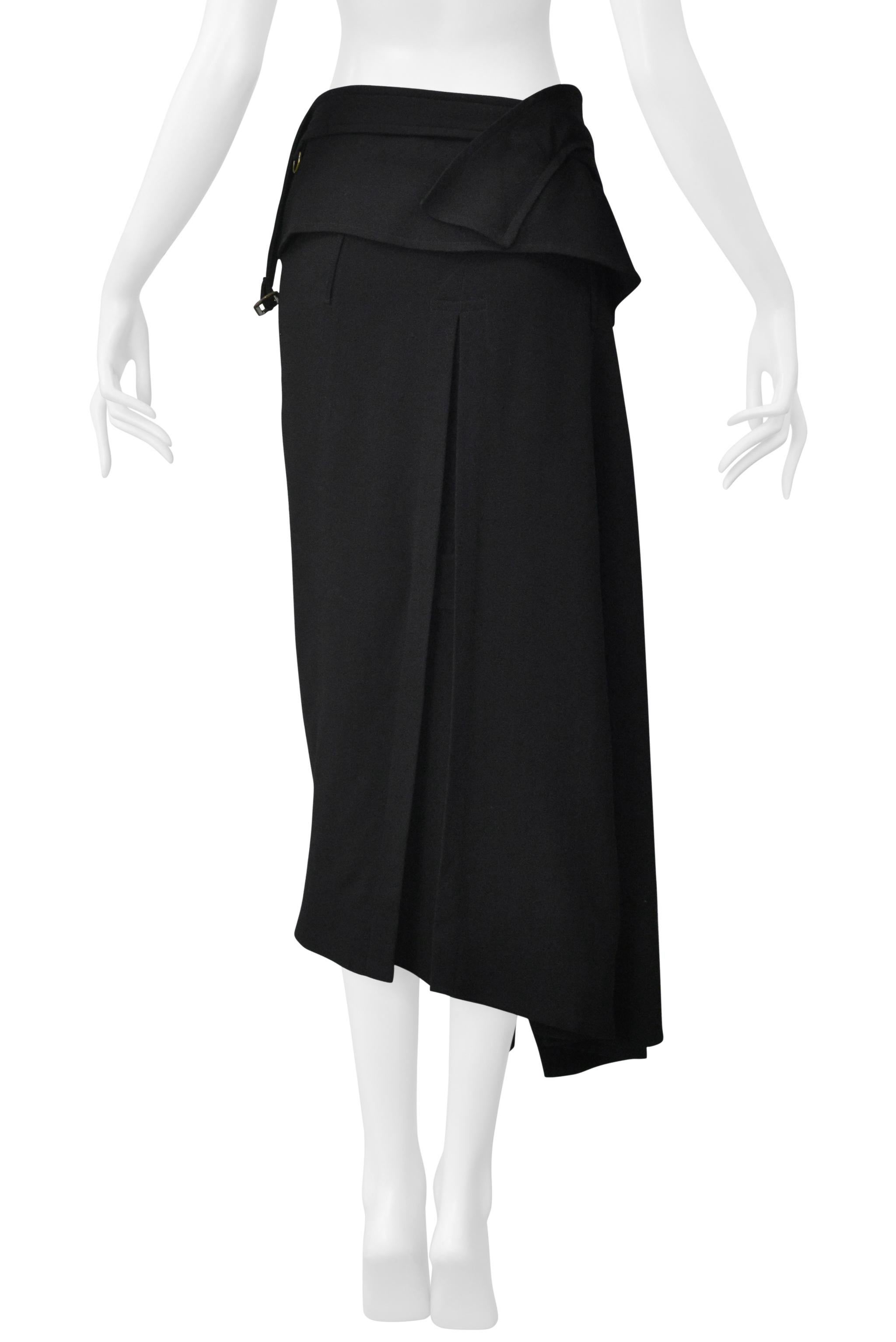 John Galliano Falda trench de lana negra Fw 1999 en venta 4