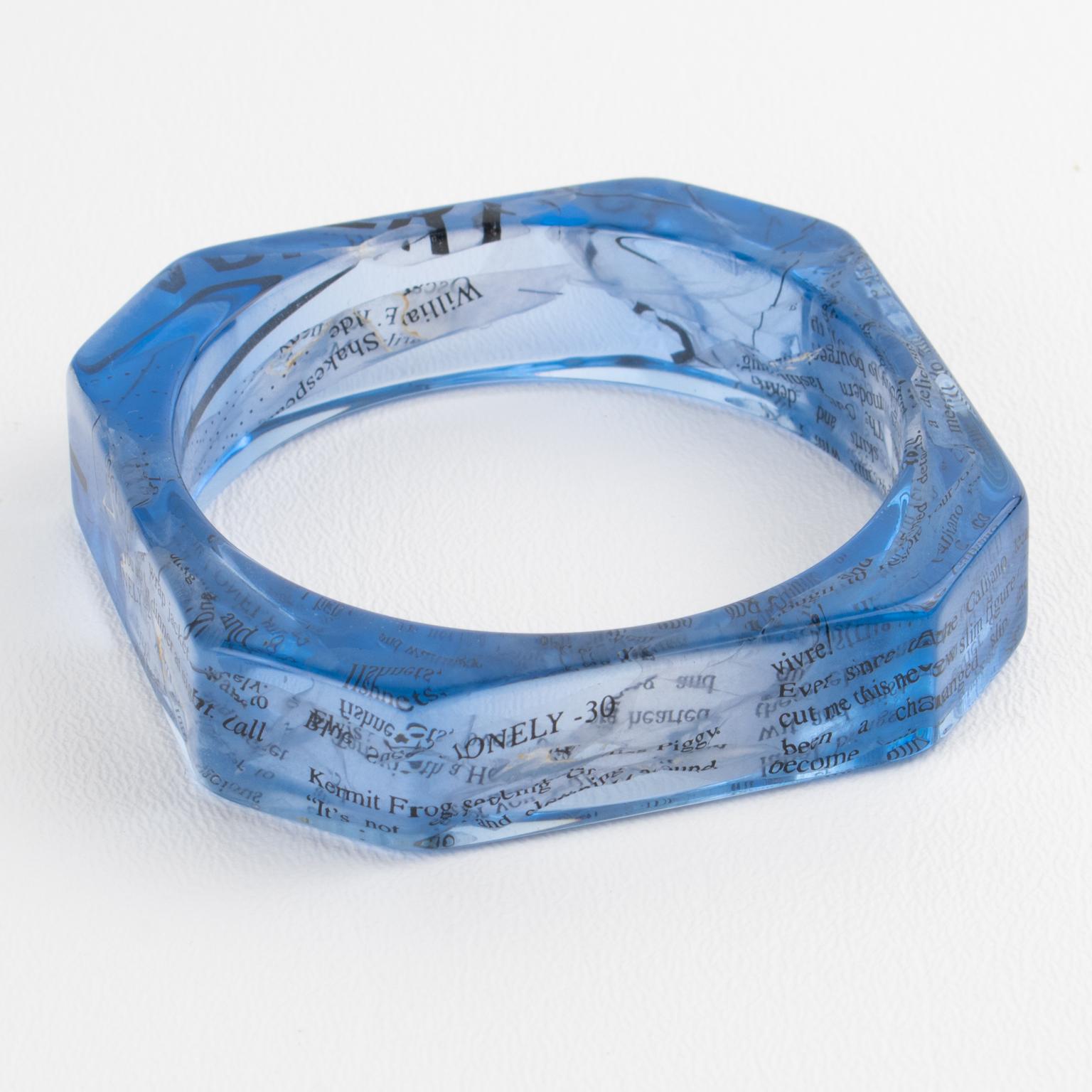 John Galliano Blue Acrylic Resin Bracelet Bangle with Newspaper Inclusions In Excellent Condition For Sale In Atlanta, GA