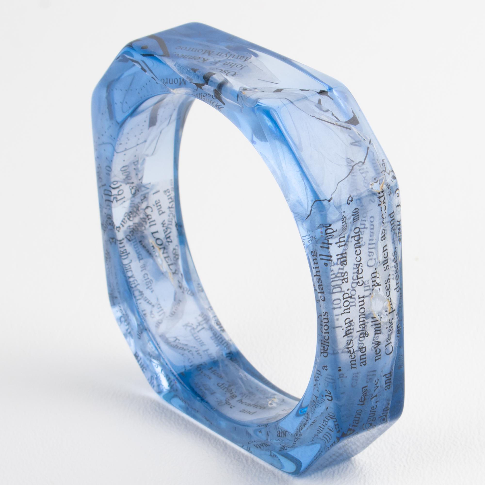 John Galliano Blue Acrylic Resin Bracelet Bangle with Newspaper Inclusions For Sale 2