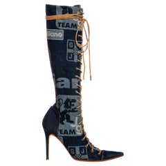 Kniehohe Stiefel aus blauem Denim von John Galliano mit Schnürung, ss 2002