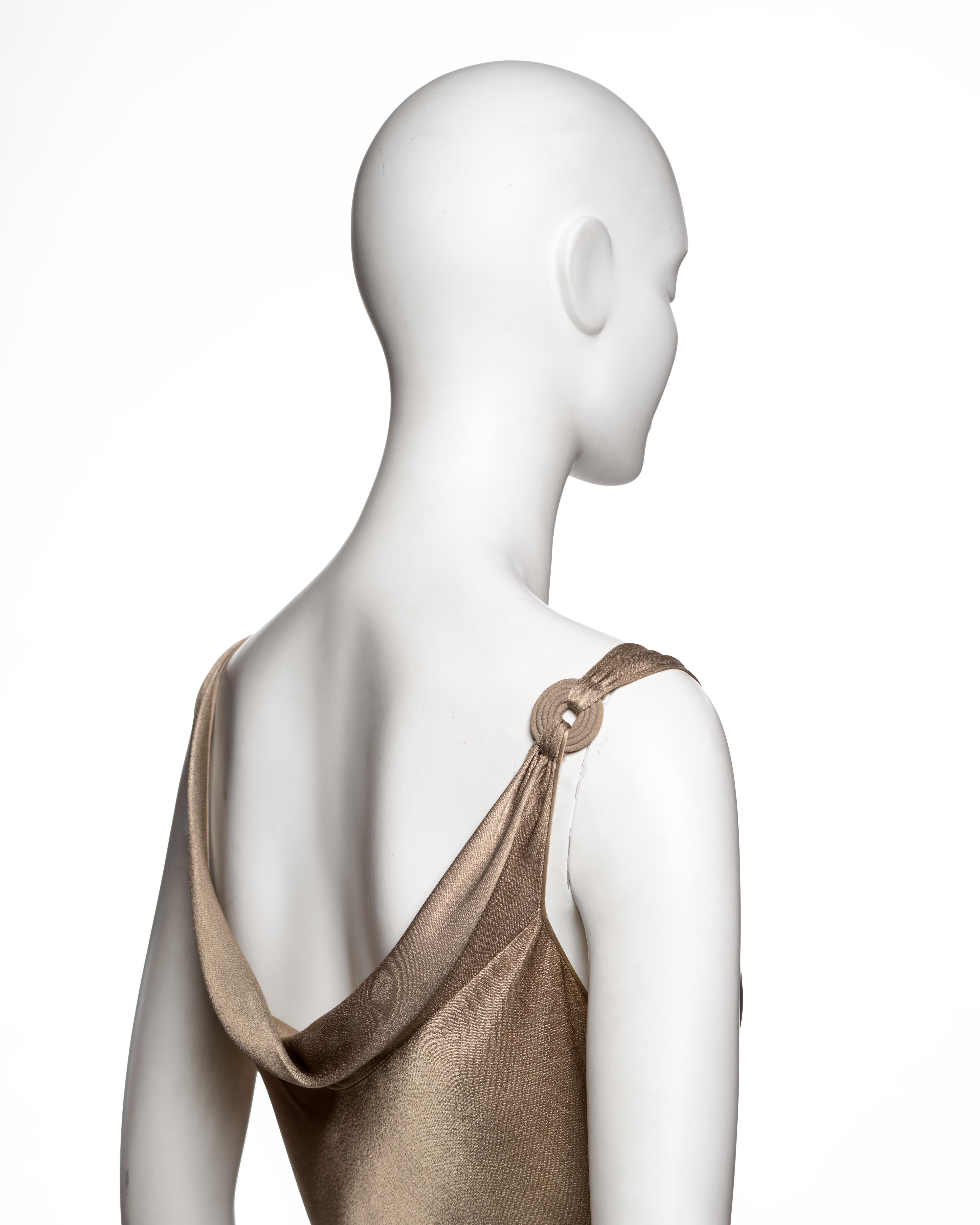 John Galliano Bronze Schrägschnitt-Satin-Abendkleid und Fransenschal, SS 2000 im Angebot 5