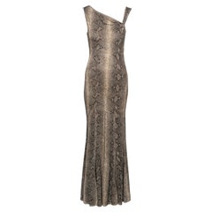 John Galliano Maxivestido marrón con estampado de piel de serpiente y escote asimétrico, SS 2000
