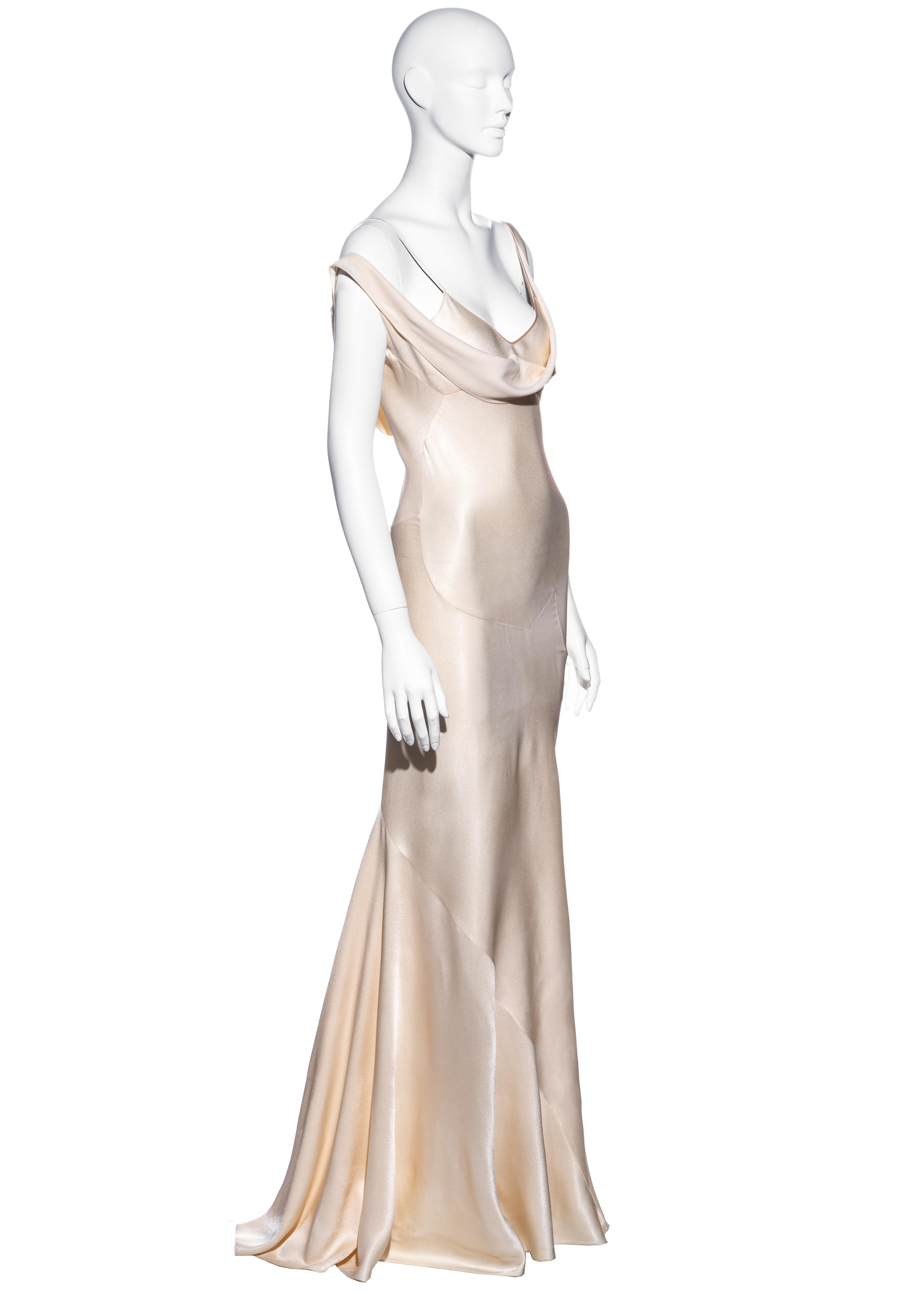John Galliano Champagnerfarbenes Satin-Hochzeitskleid im Schrägschnitt:: fw 1995 2