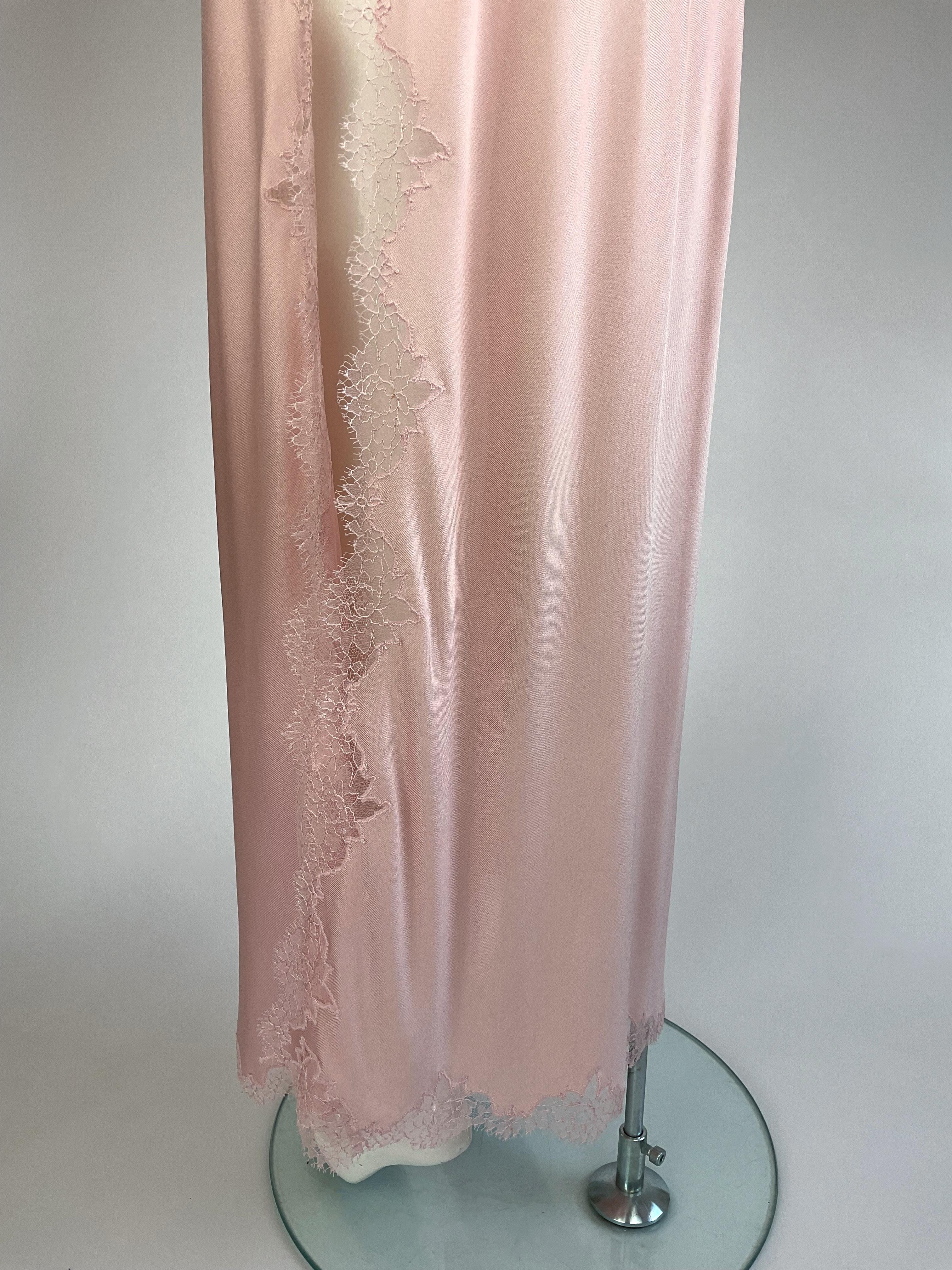 John Galliano for Christian Dior Autunno Inverno A/I 2000 Abito Boudoir Rosa Pallido in vendita 2