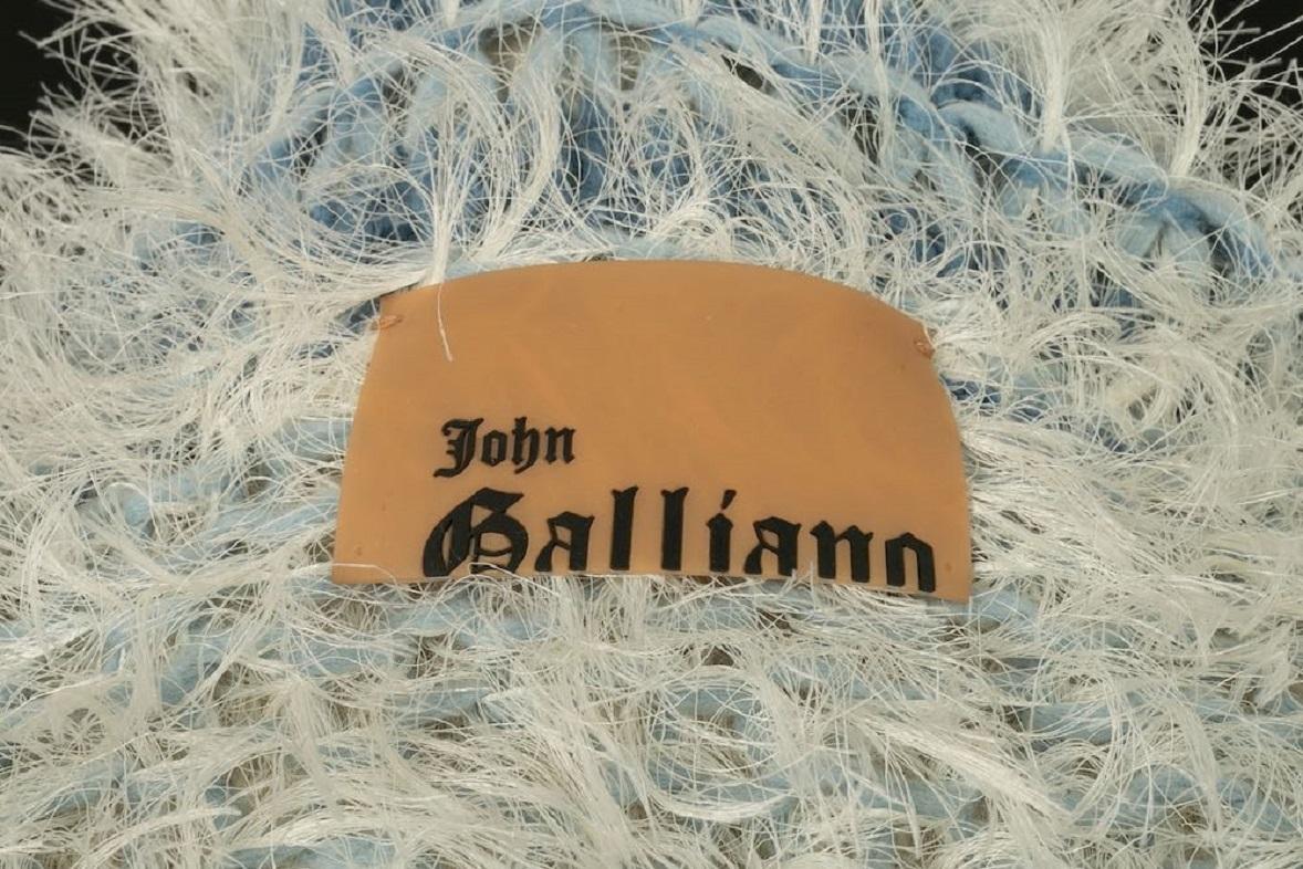 John Galliano - Manteau avec mélange de laine dans les tons bleus, automne 2005 en vente 5