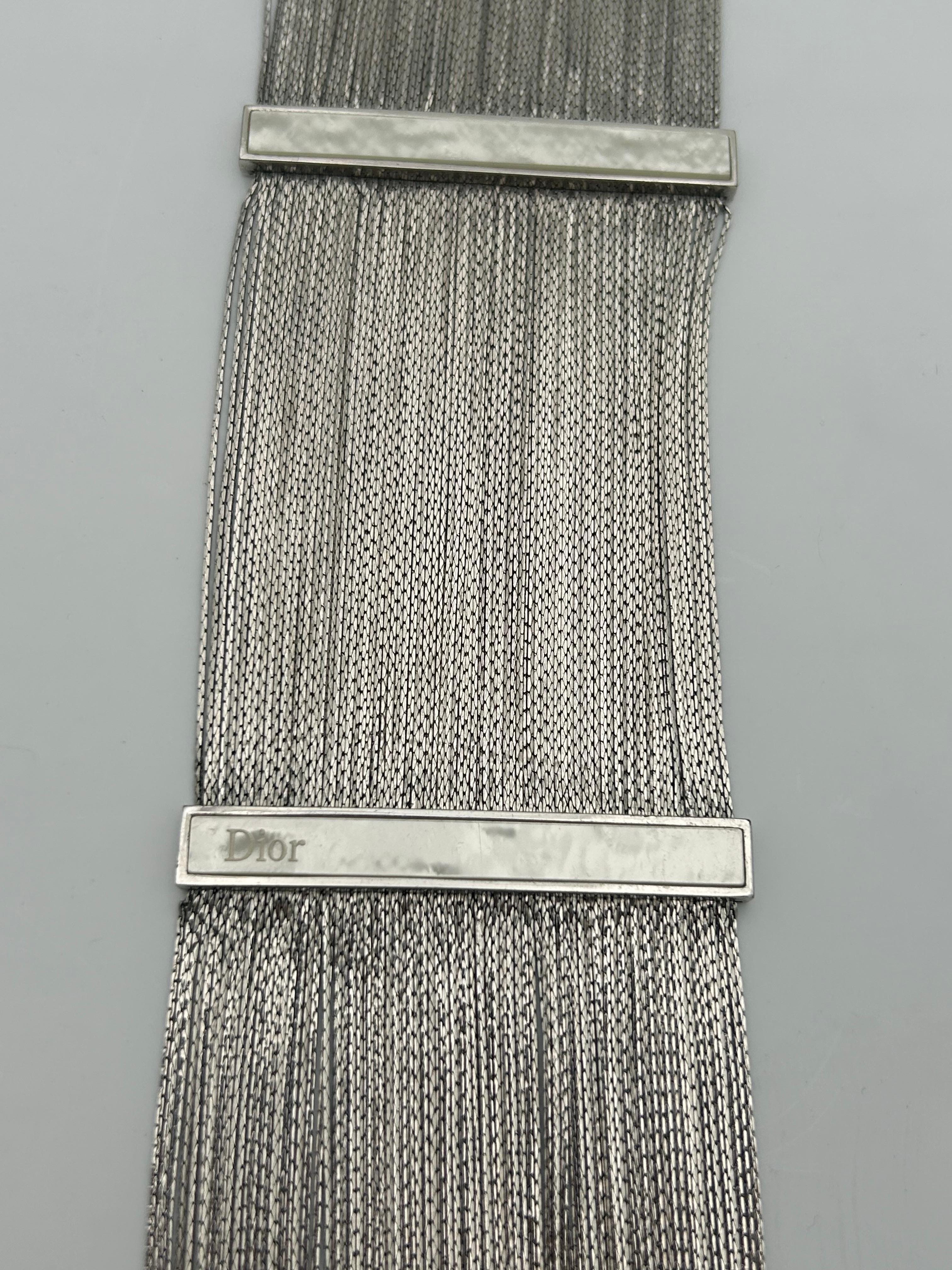 John Galliano - Dior Kropfband Halskette 1990 im Zustand „Gut“ im Angebot in Palm Beach, FL