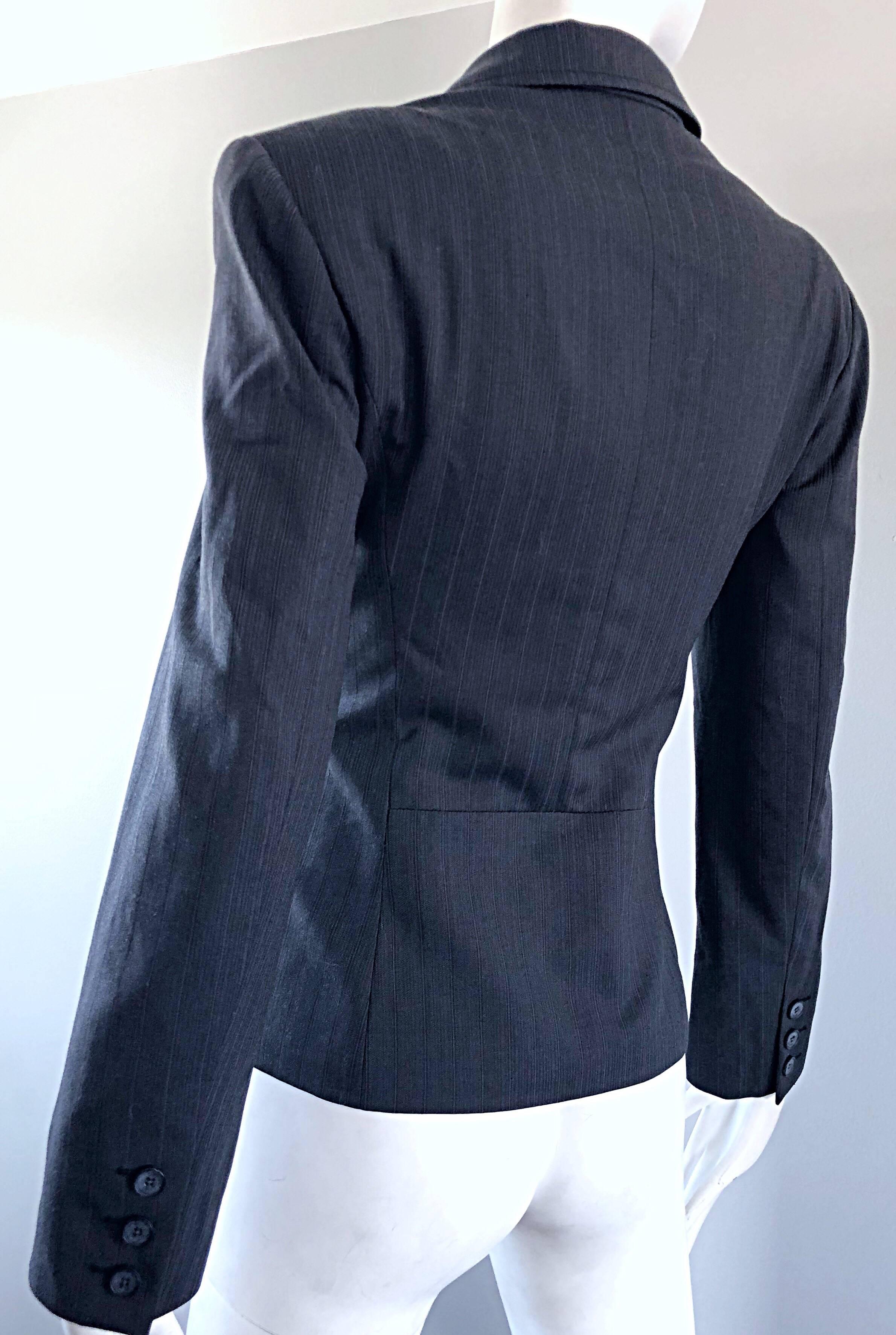 John Galliano Early 2000s Size 42 Gray + Purple Pinstripe Blazer Jacket For Sale 2