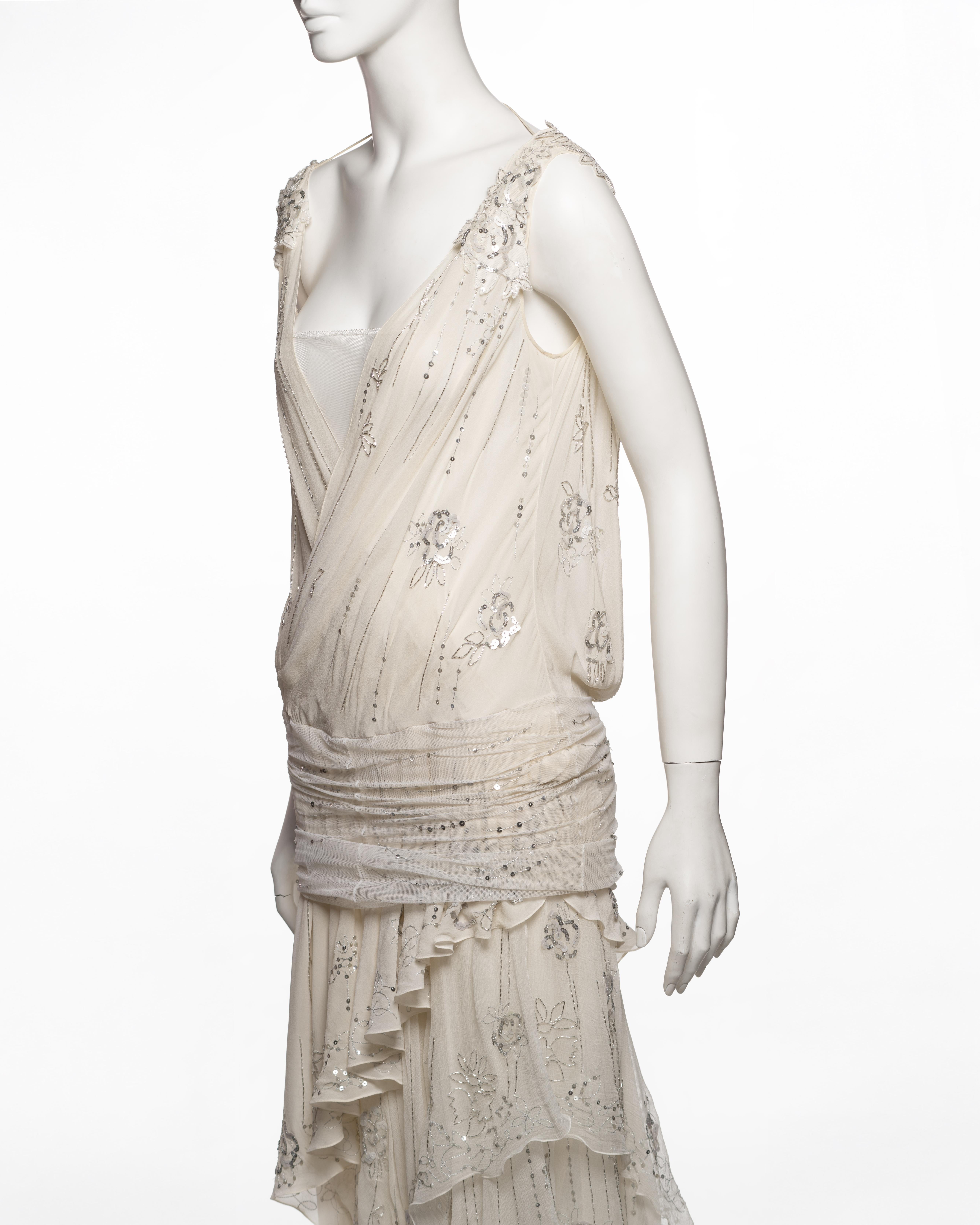 John Galliano Besticktes Abendkleid aus weißer Seide und Chiffon, F/S 2006 im Angebot 8