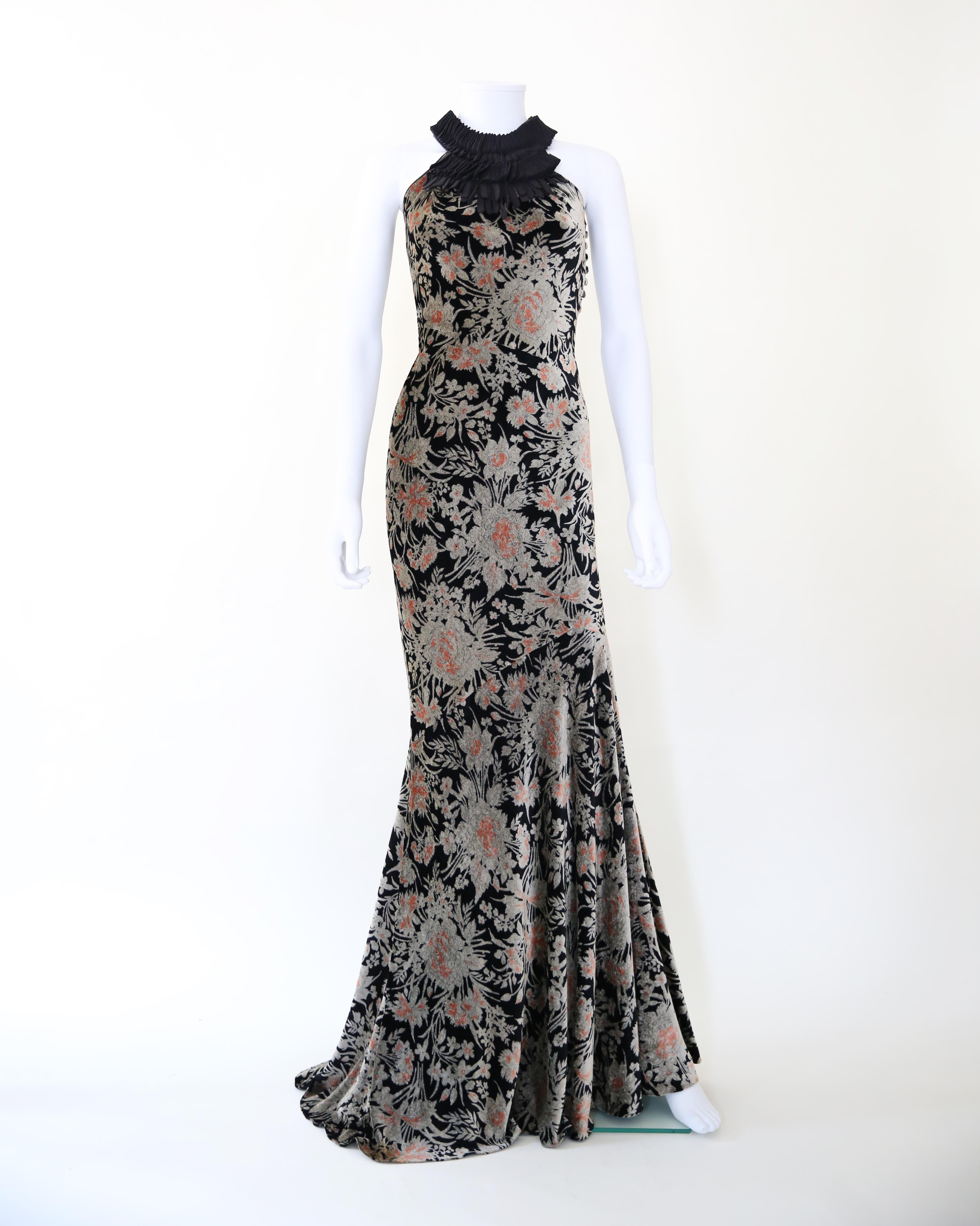 John Galliano A/I 08 abito in velluto floreale nero terracotta senza schienale e drappeggiato in vendita 1