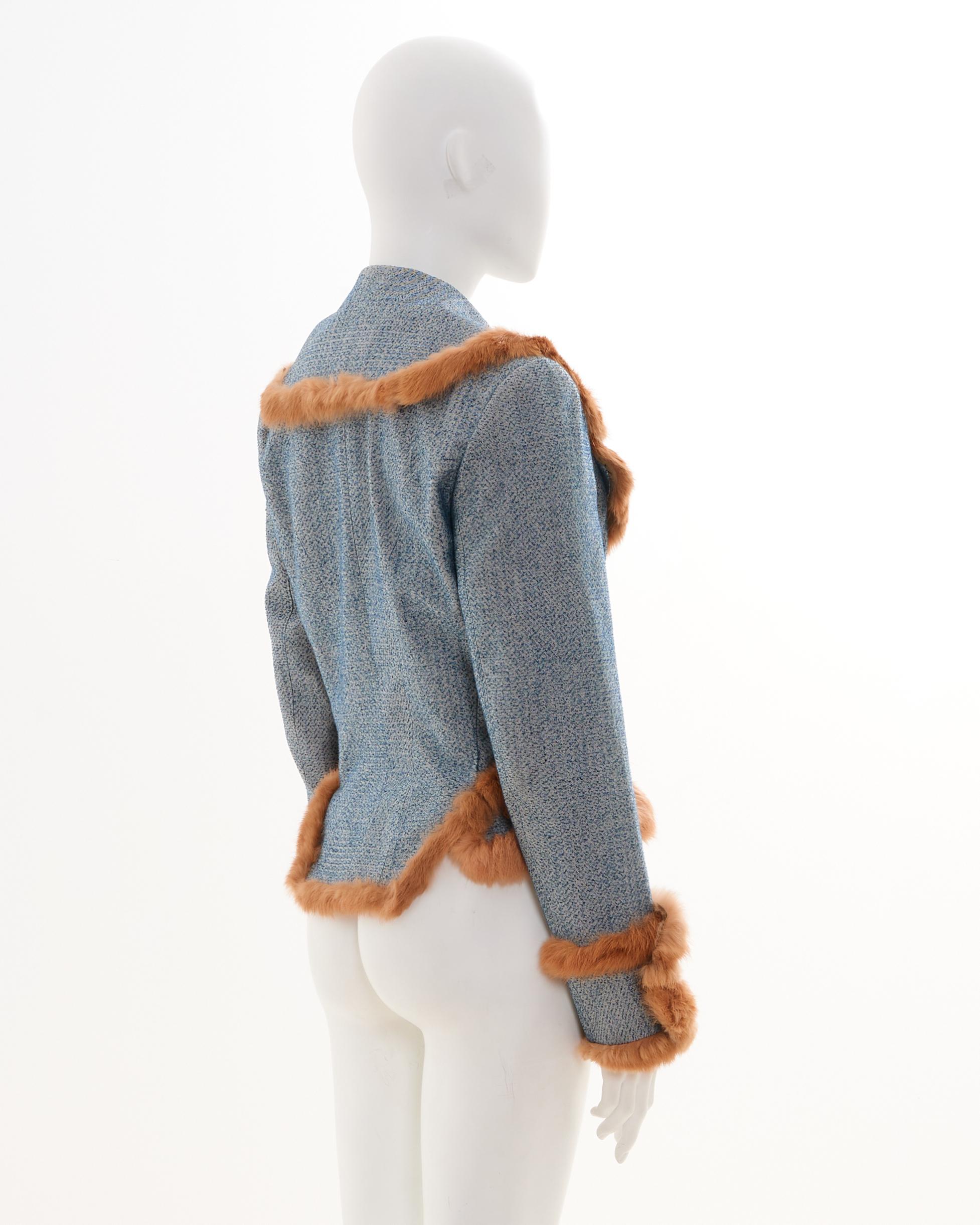 John Galliano F/W 2000 Zweireihige Jacke mit Pelzbesatz in Blau im Zustand „Hervorragend“ im Angebot in Milano, IT