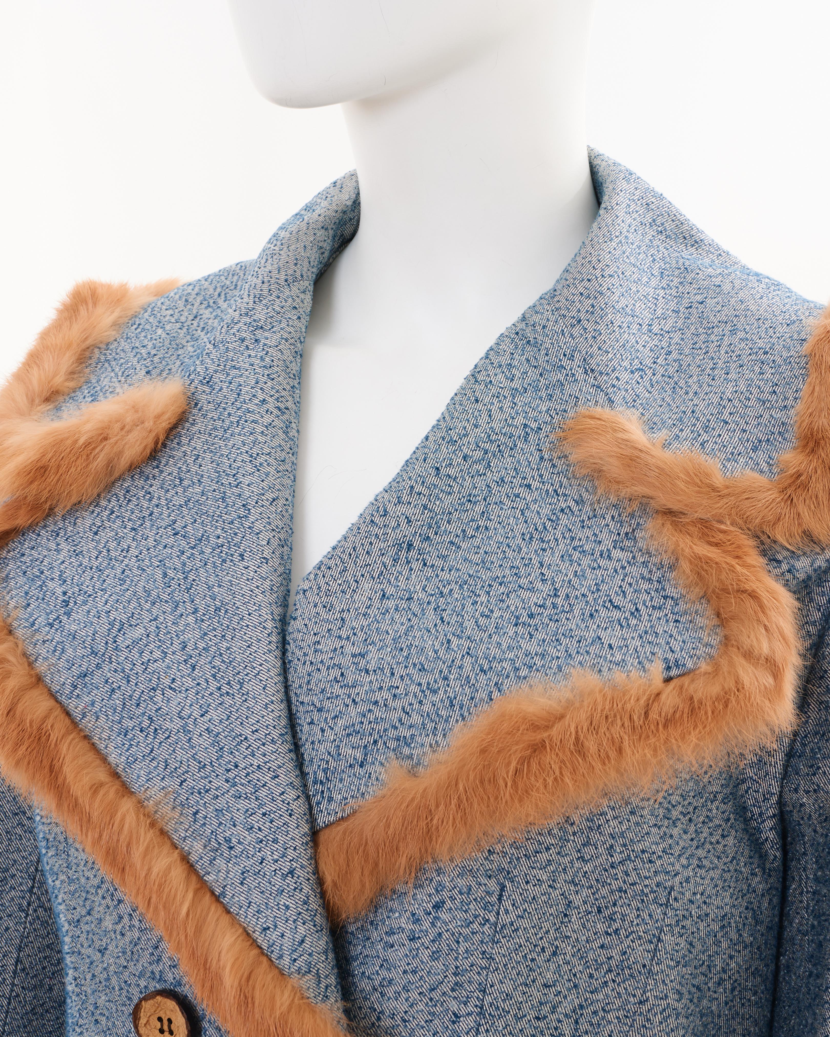 John Galliano F/W 2000 Zweireihige Jacke mit Pelzbesatz in Blau im Angebot 4