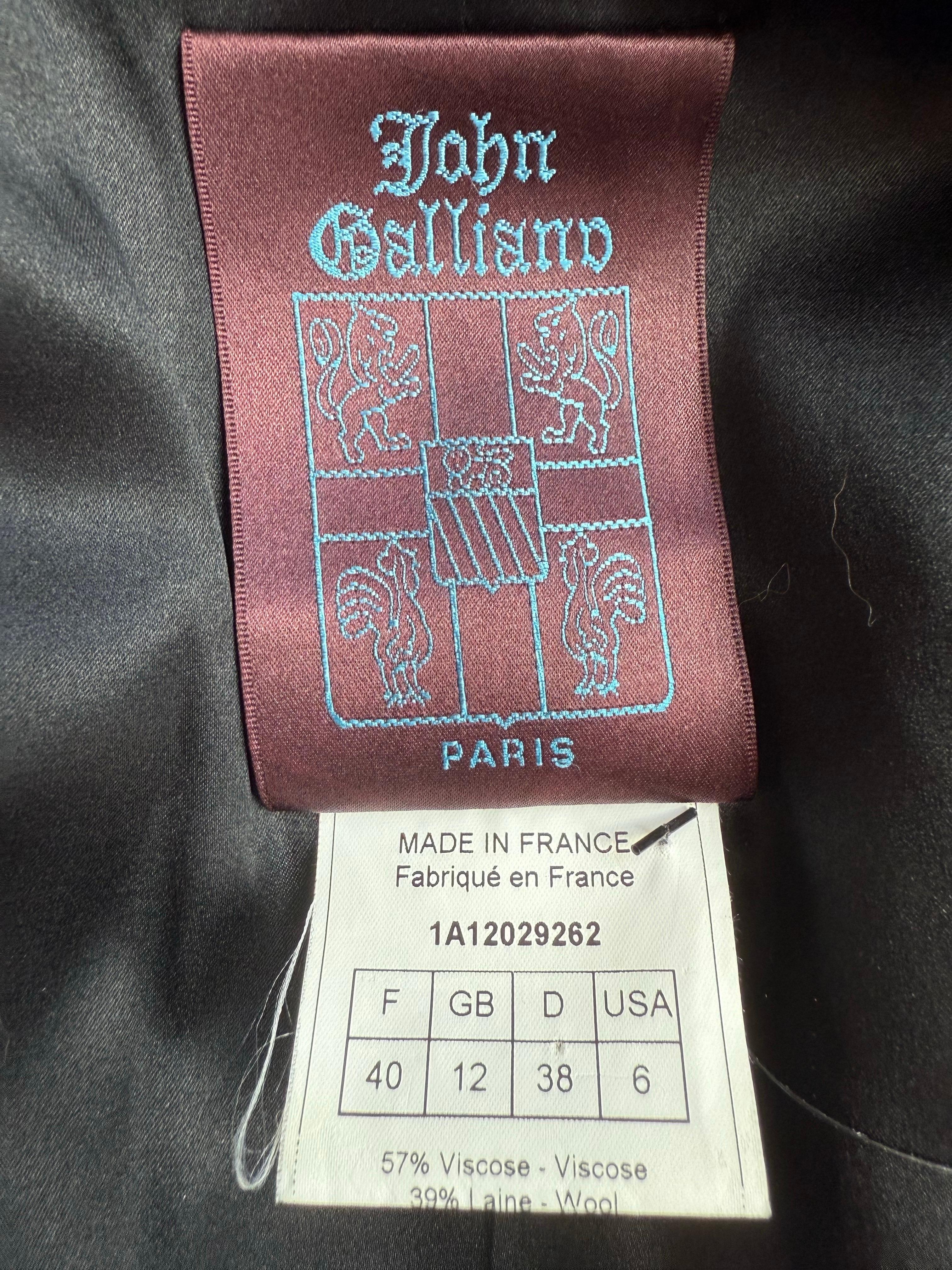 John Galliano A/I 2001 Giacca di pelliccia, blazer e abito 2 pezzi in vendita 15