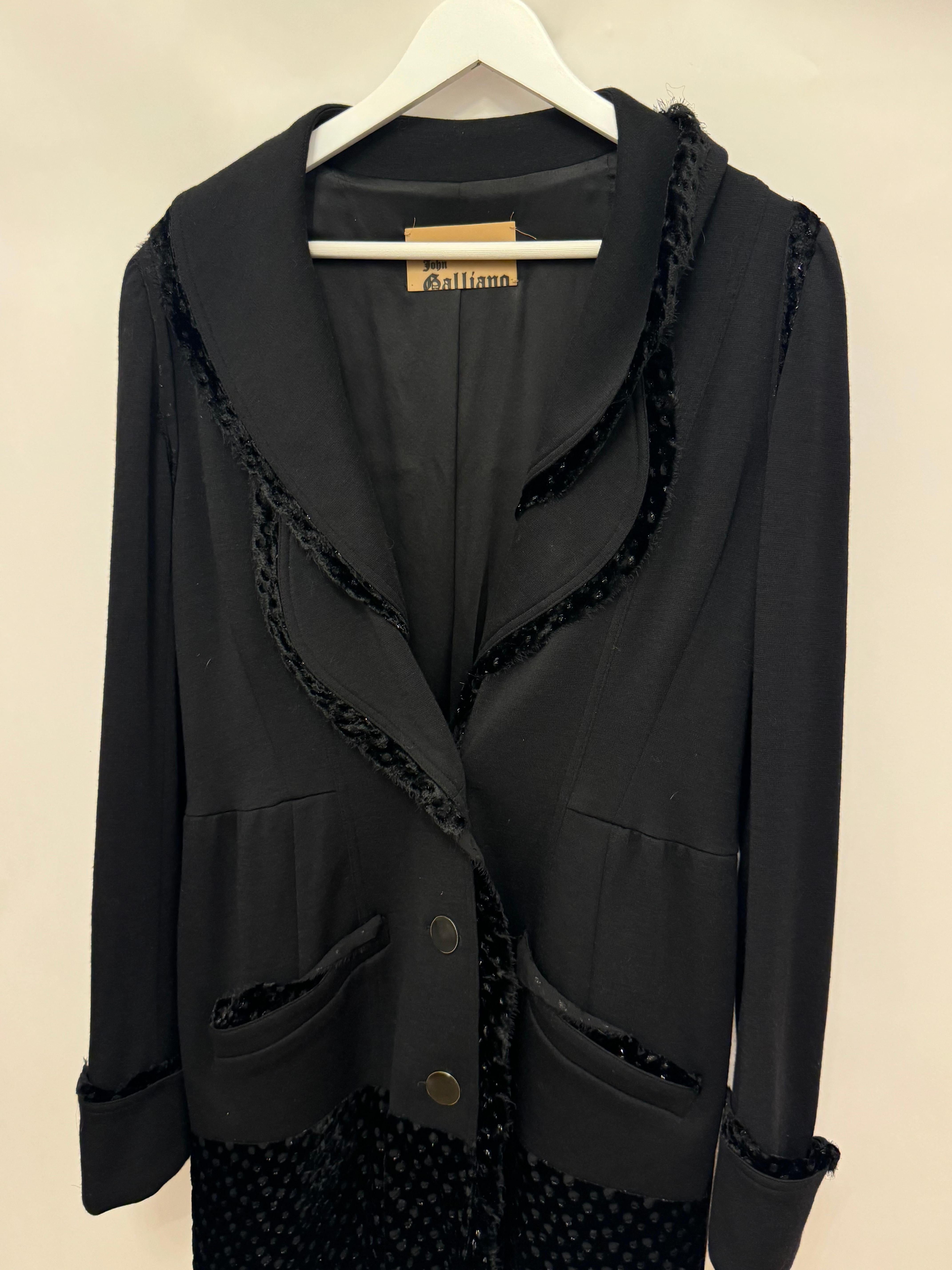 John Galliano F/W 2006 archival amazing black long jacket (veste longue noire) en vente 6