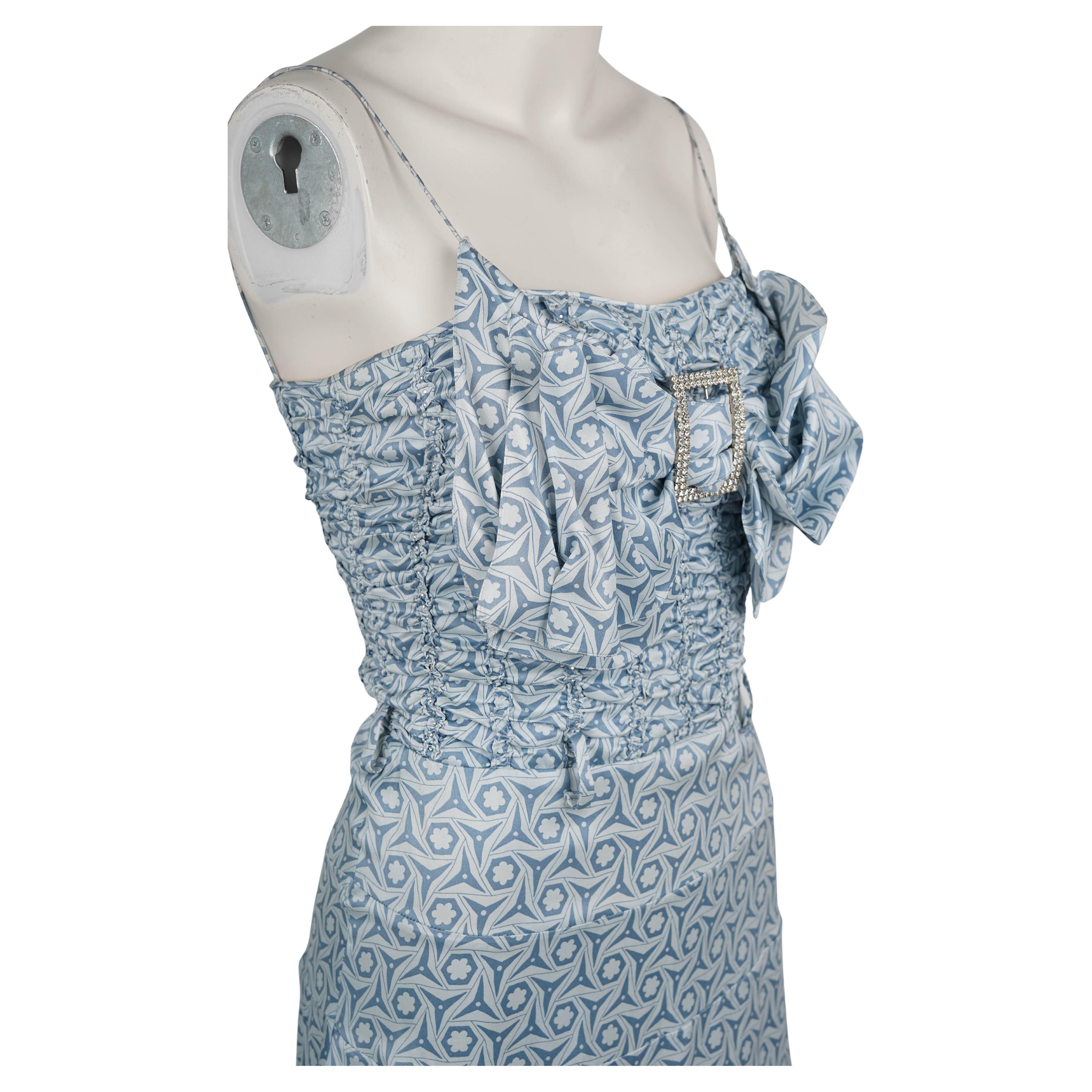 John Galliano F/W 2010 Laufsteg Seidenkleid mit Swarovski-Kristallverzierung im Angebot 2