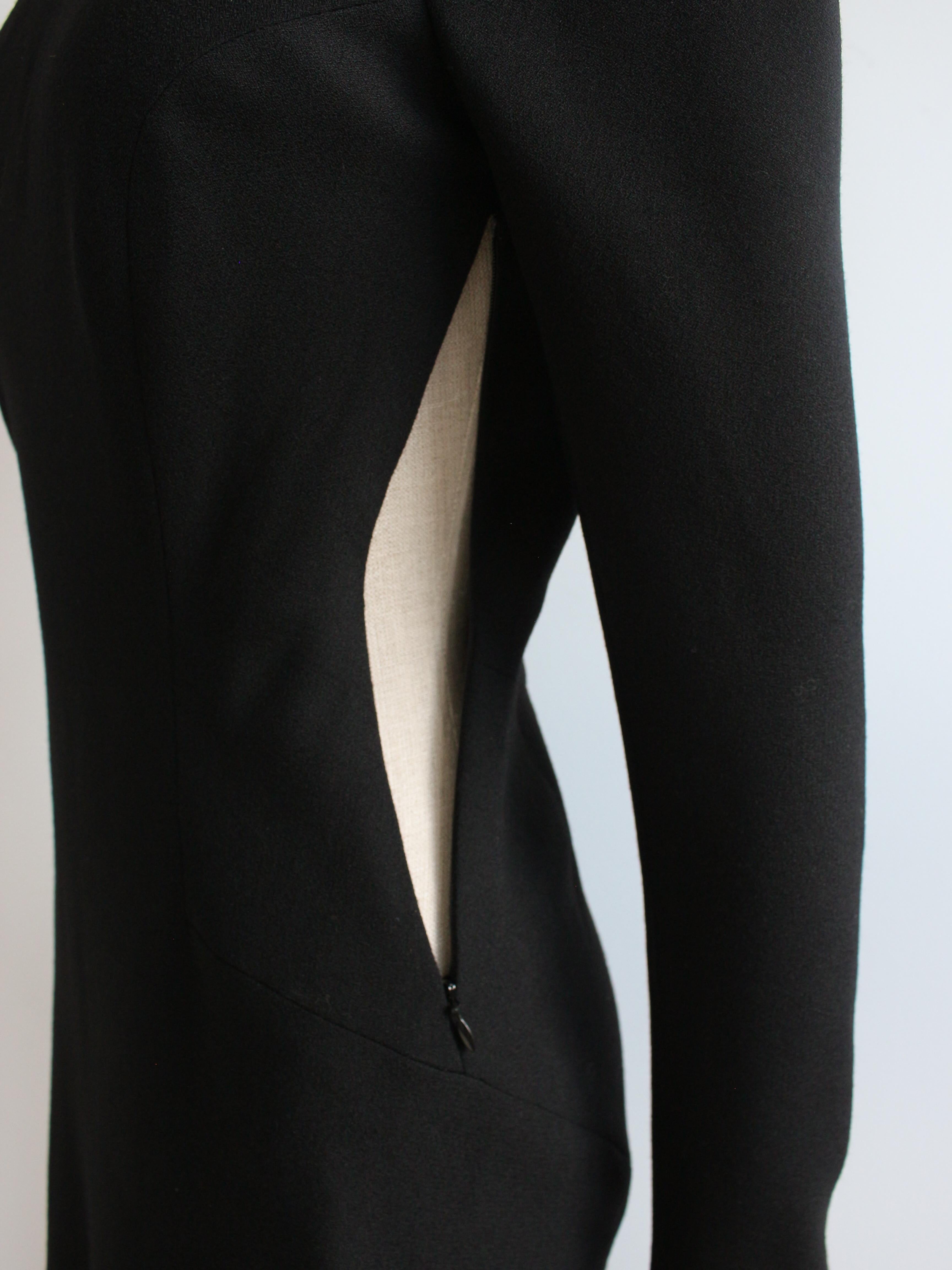 John Galliano F/W96 'Baby Maker' Schwarzes Kleid aus Krepp im Angebot 9