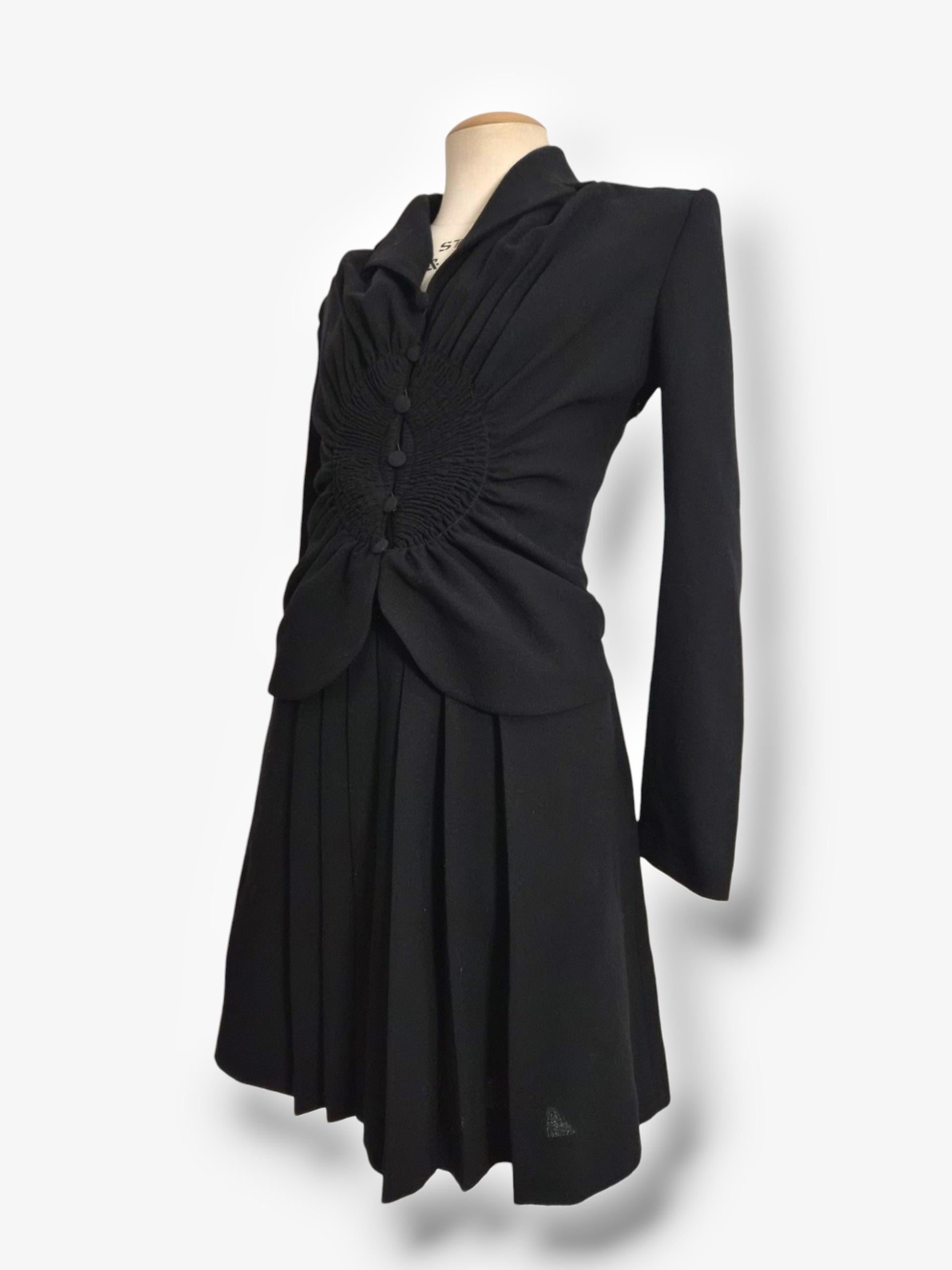 John Galliano Automne 1997 veste en laine sculptée Bon état - En vente à CAPELLE AAN DEN IJSSEL, ZH