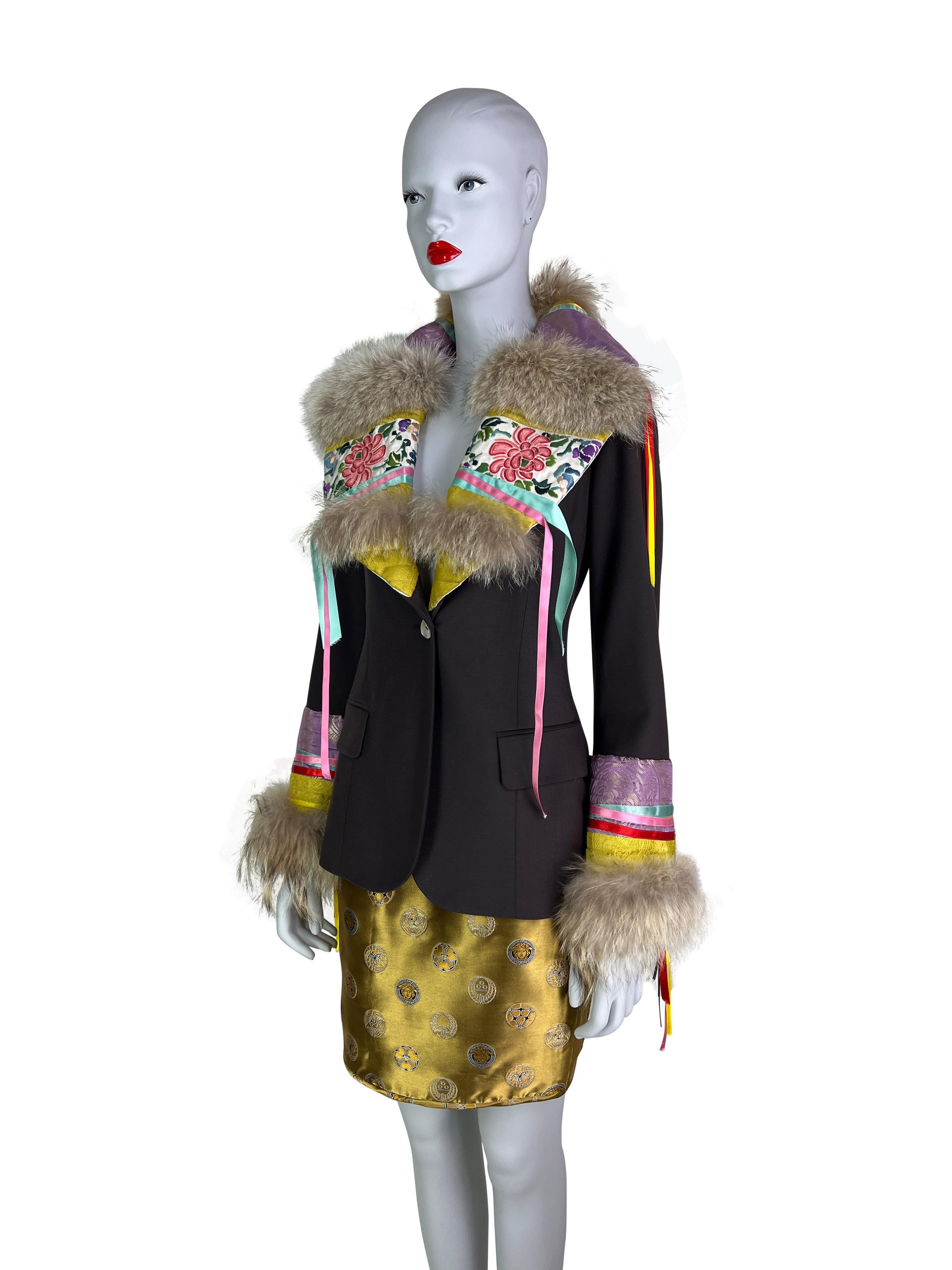 John Galliano Fall 2002 Fur Trim Silk Blazer In Excellent Condition For Sale In Prague, CZ