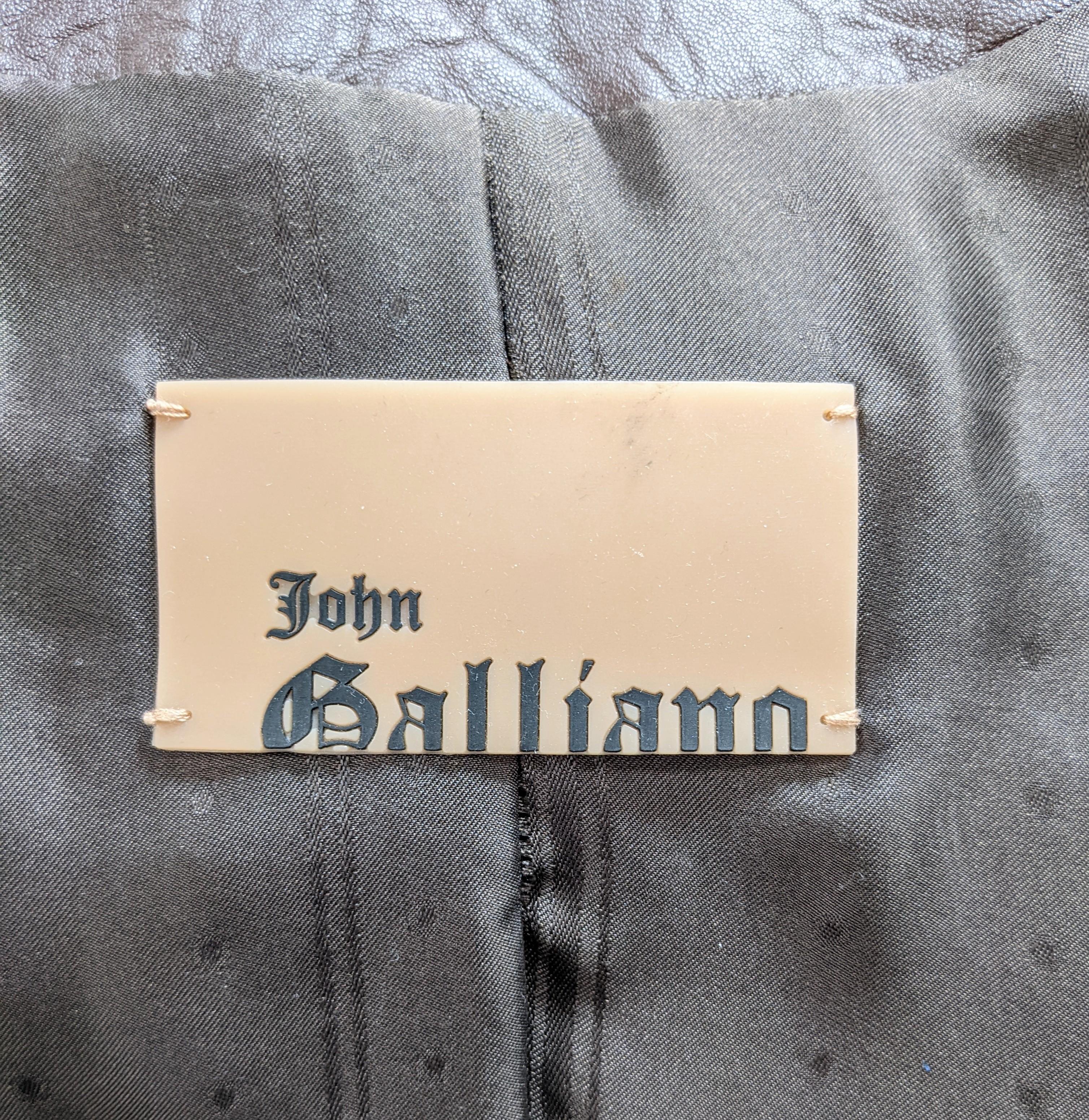 Women's John Galliano Fall/Winter 2005 Portrait Collar Leather Jacket For Sale
