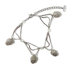 John Galliano pour Christian Dior, bracelet vintage avec breloques à glands en strasss, années 1990