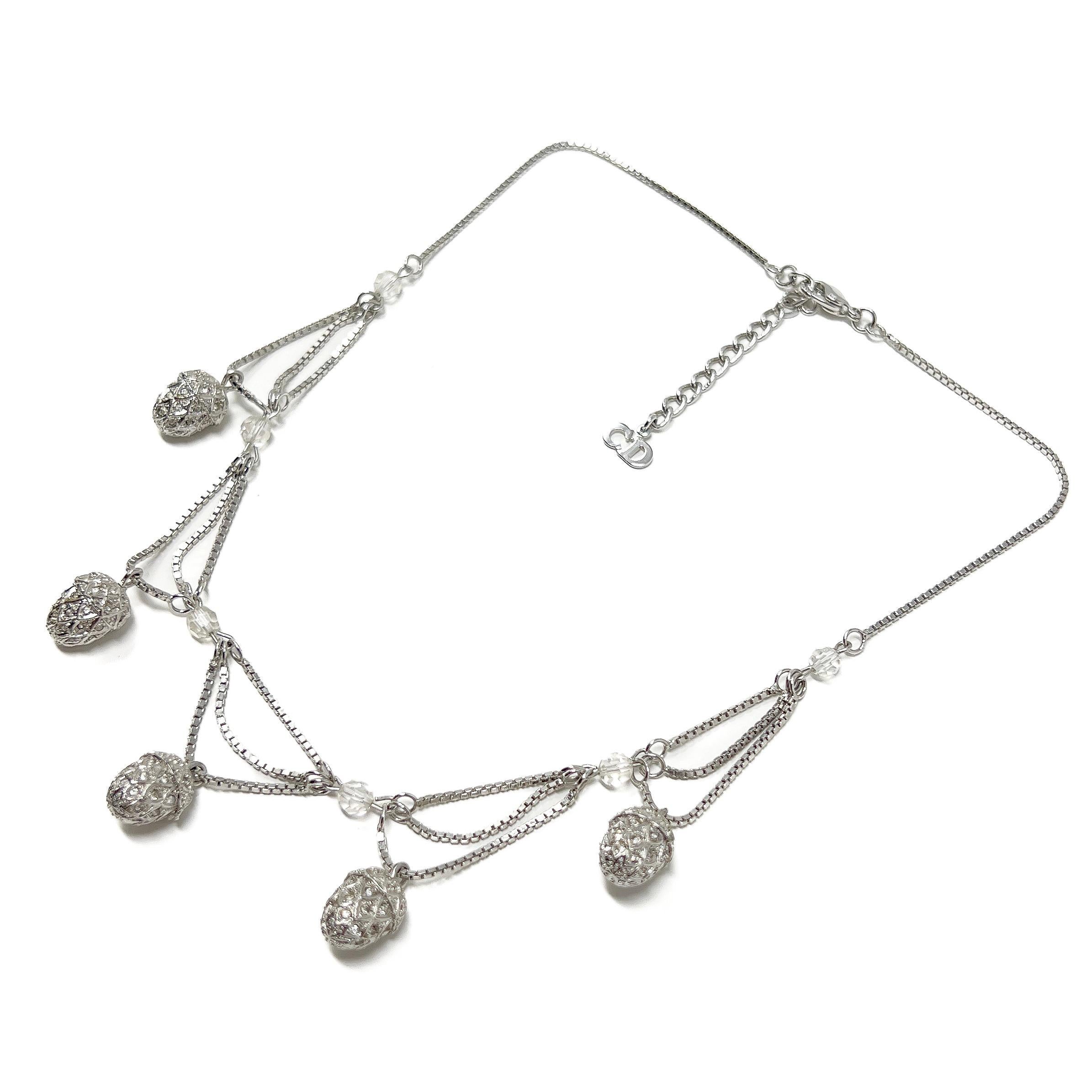 John Galliano für Christian Dior 1990er Jahre Vintage-Halskette mit Strass und Eichelanhängern im Angebot 2