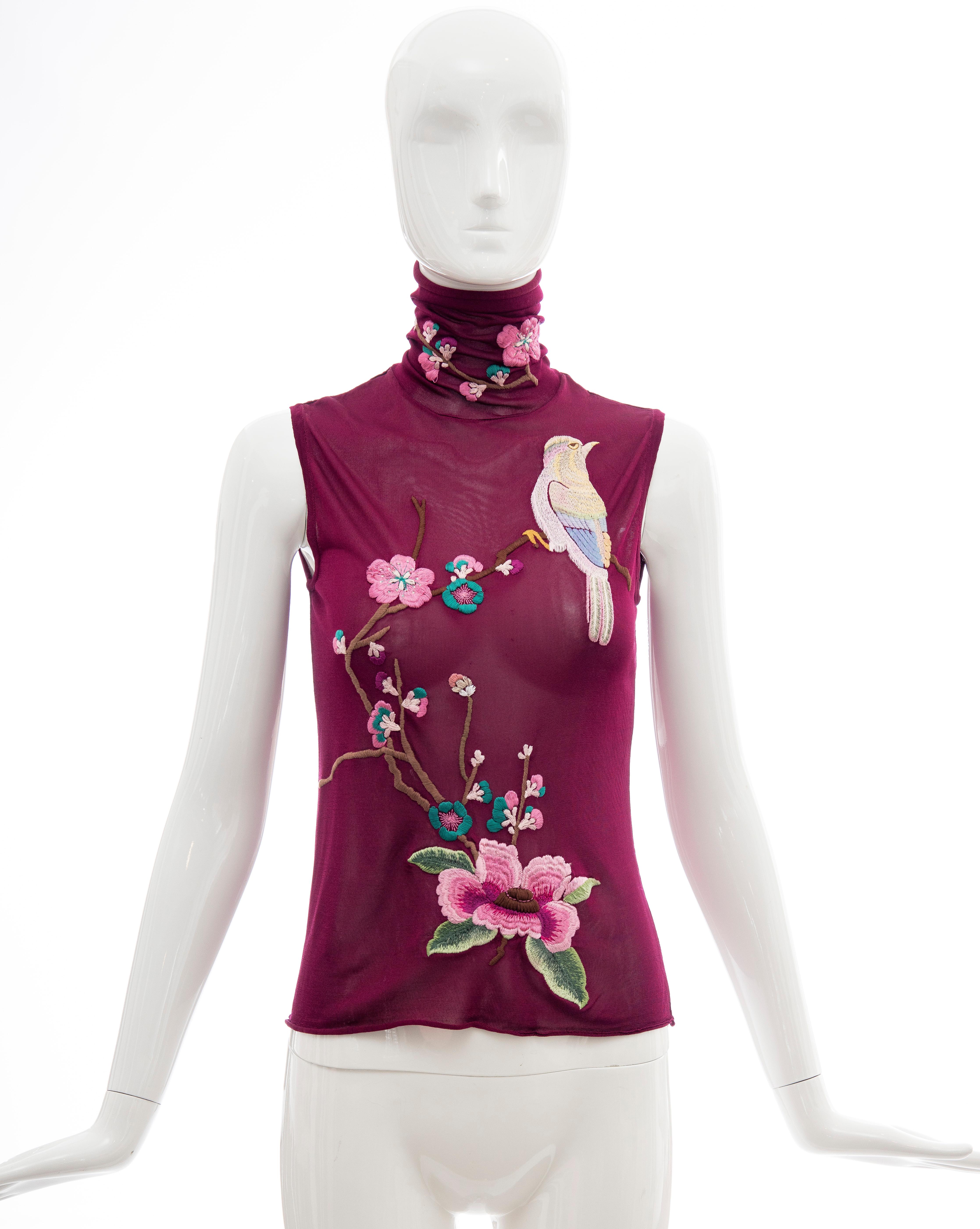 John Galliano for Christian Dior, Fall 2003, embroidered viscose cotton sleeveless back button closure, mock top.

FR. 38, US. 

Bust: 29, Waist: 28, Length: 22

Fabric: 100% Viscose; Combo 76% Viscose, 24% Cotton