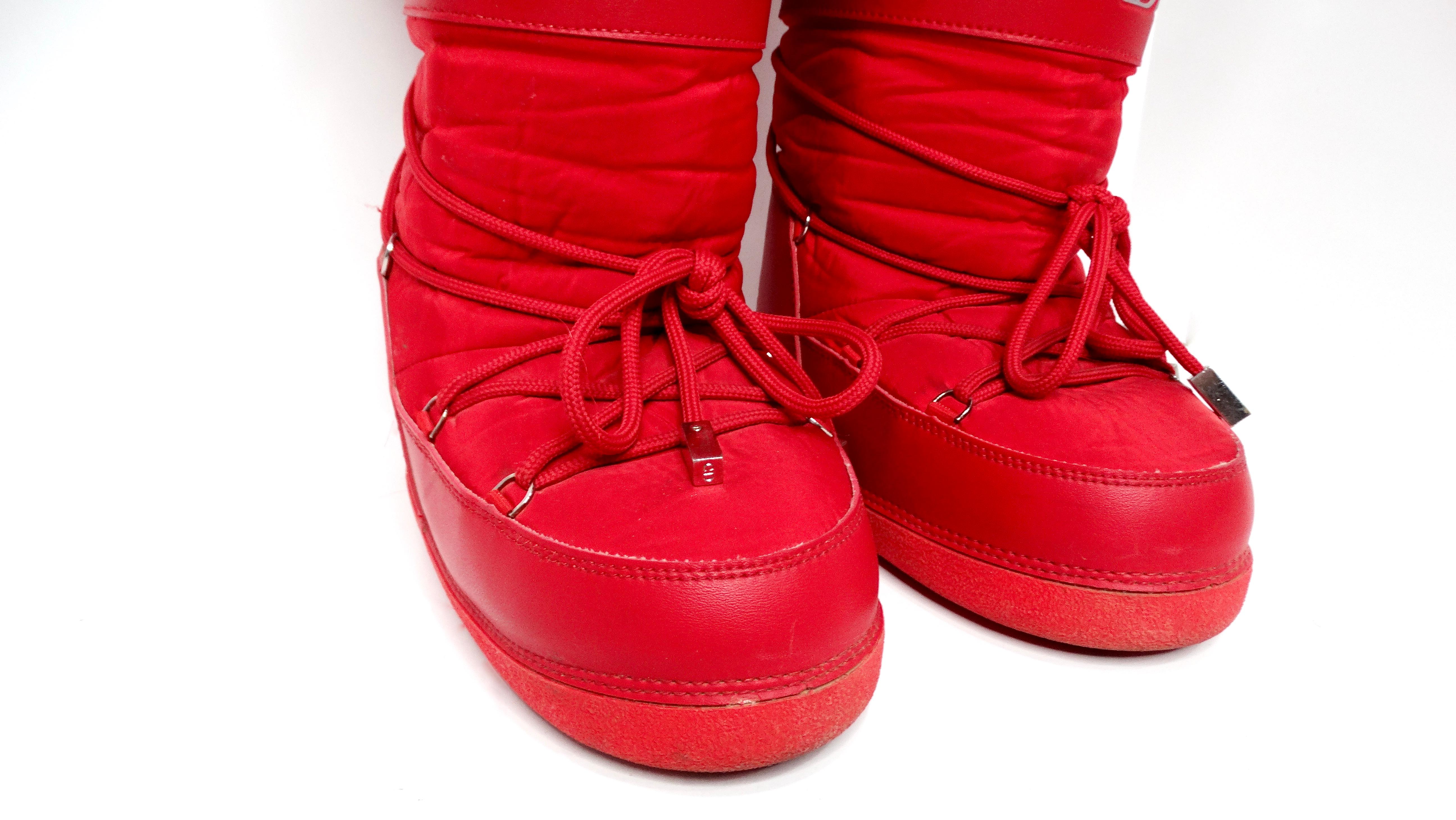 Women's John Galliano for Christian Dior Red Lace-Up Faux Fur Snow Boots Circa Y2K For Sale