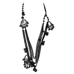 John Galliano pour Christian Dior, long collier tribal vintage en argent et bronze