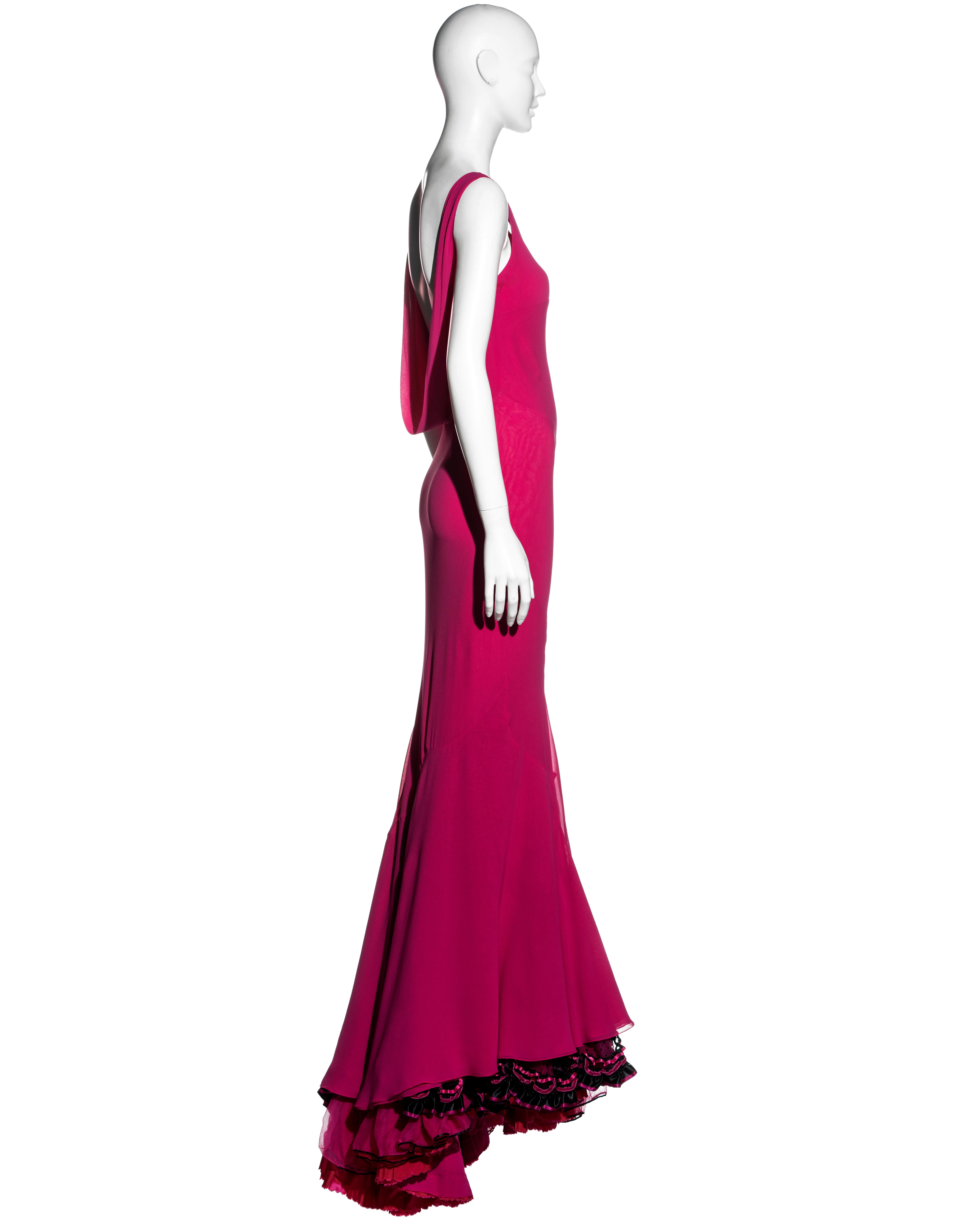 John Galliano Fuchsiafarbenes, schräg geschnittenes Abendkleid mit Flamenco-fransen, fw 1995 9