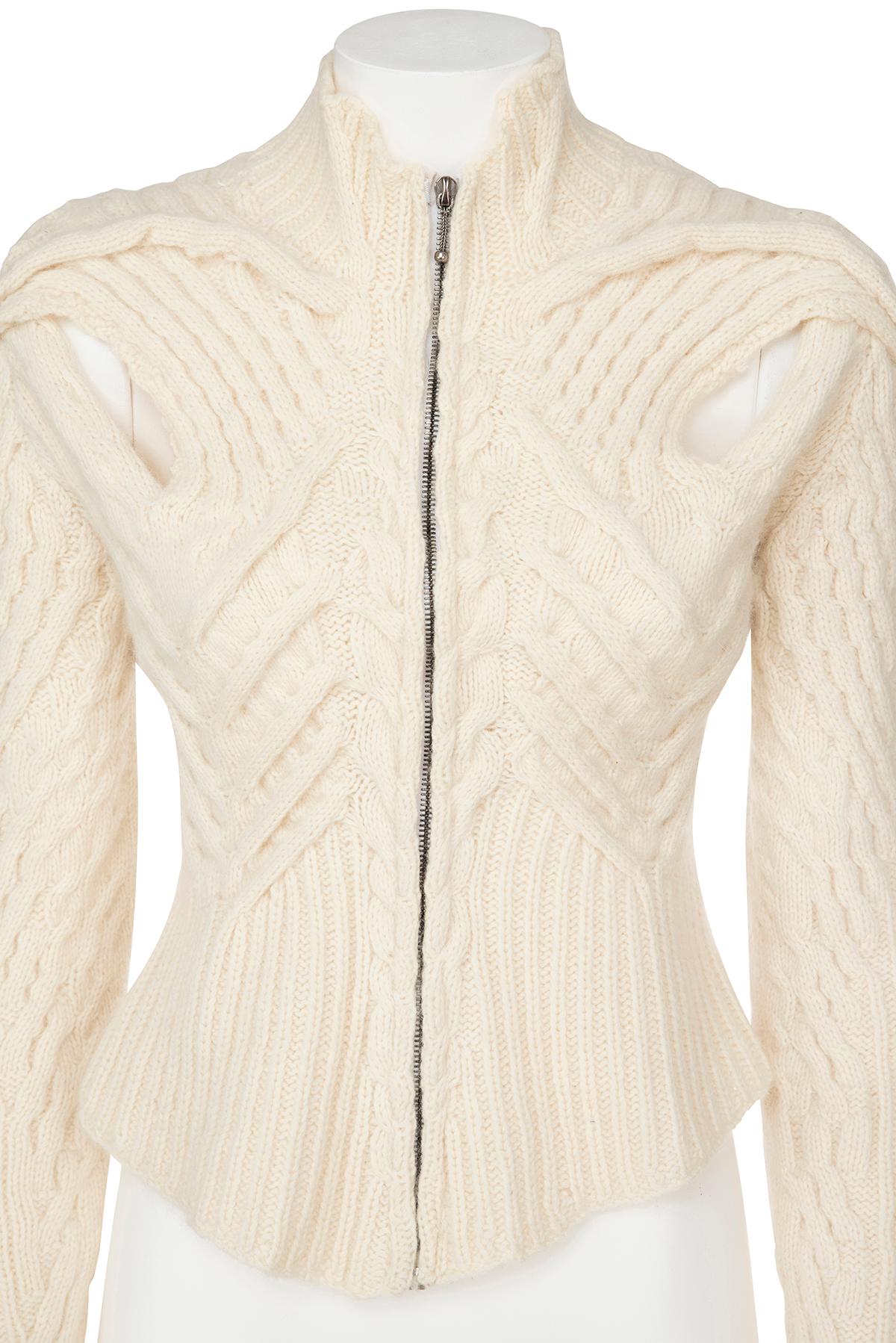 JOHN GALLIANO FW 90 Ikonische und seltene Strickjacke mit anatomischem Ausschnitt für Damen oder Herren im Angebot