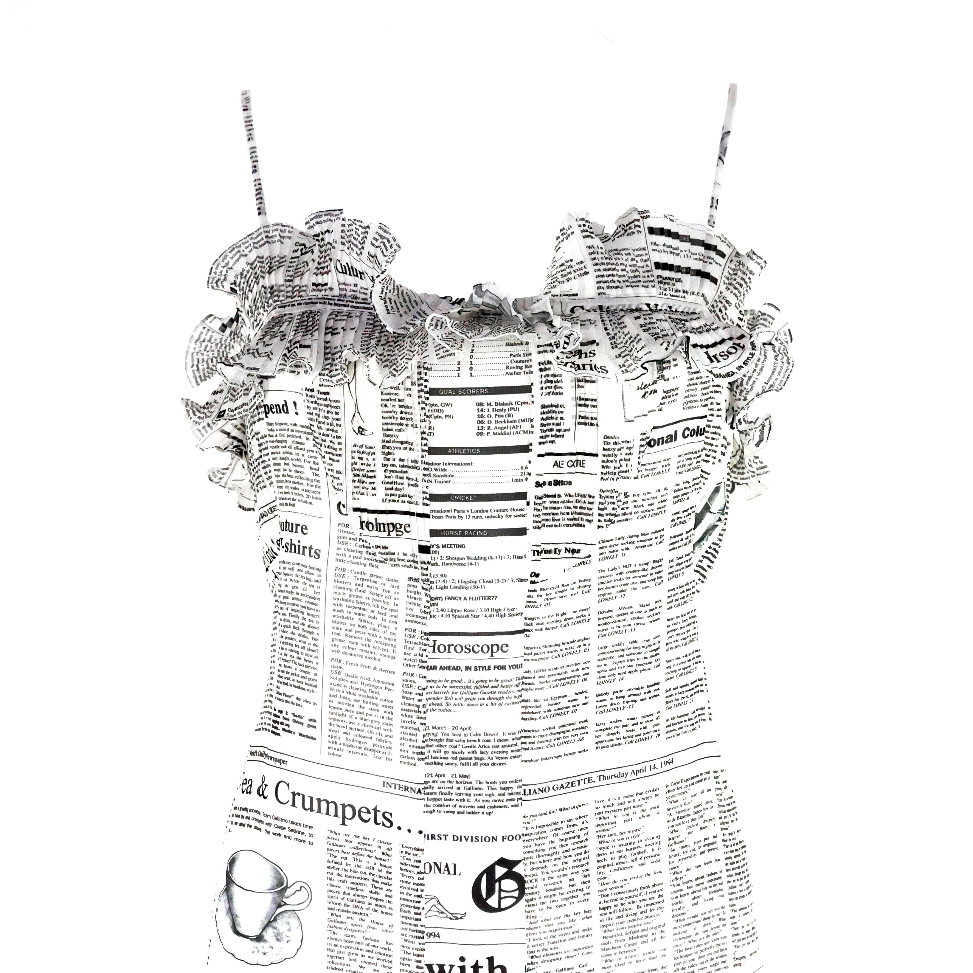 John Galliano Gaceta / Vestido de seda de periódico Gris