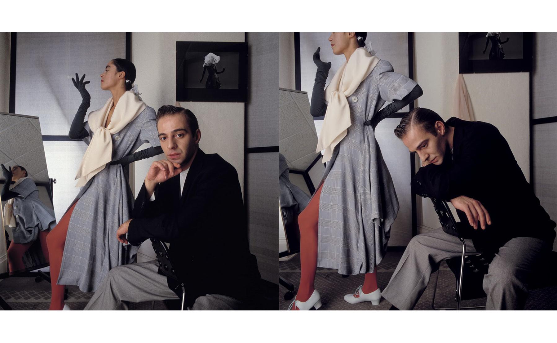 Gris Robe manteau à carreaux gris à buste Blanche Dubois de John Galliano, P/E 1988 en vente