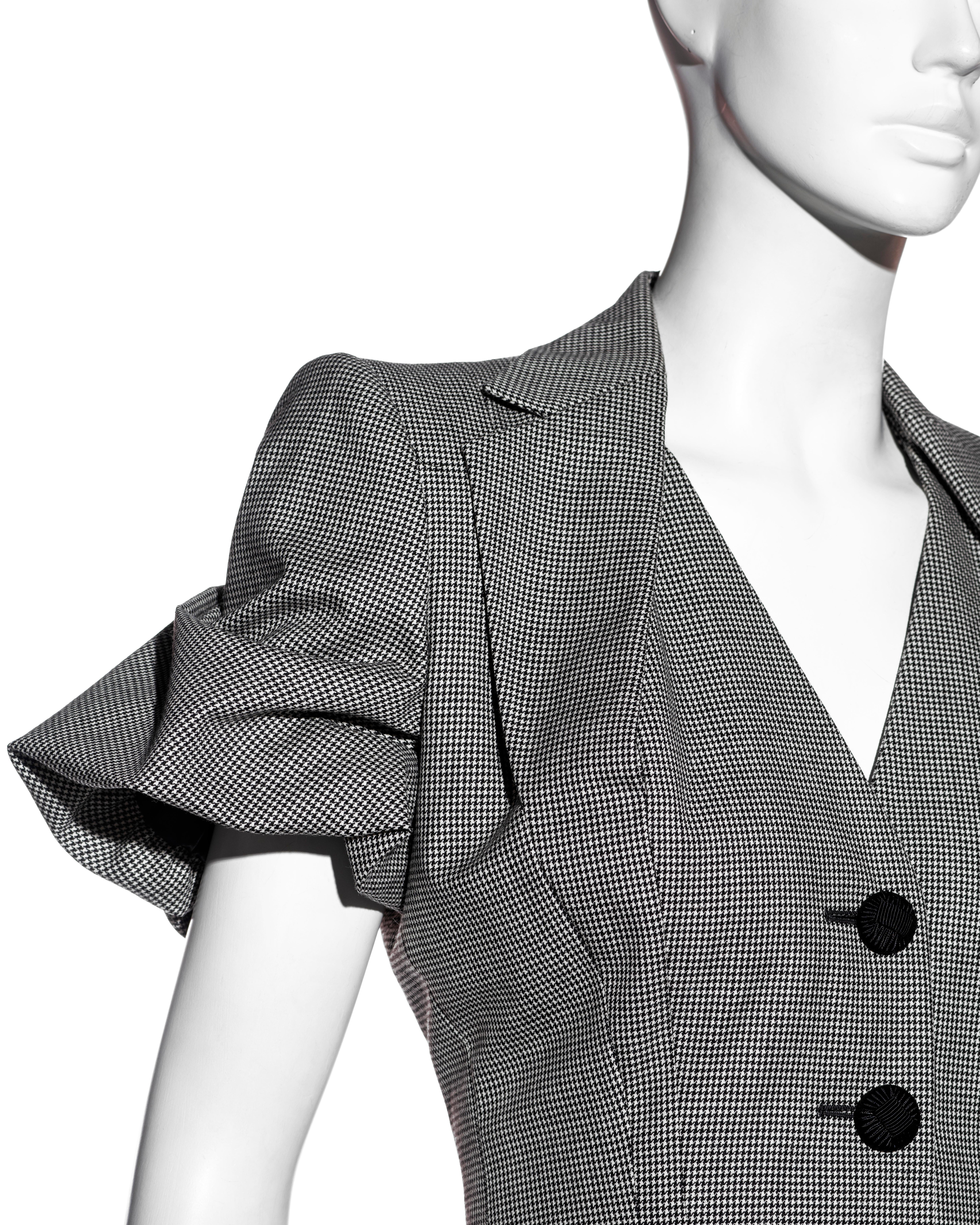 John Galliano abito con gonna in lana a quadri in pied-de-poule, ss 1995 5