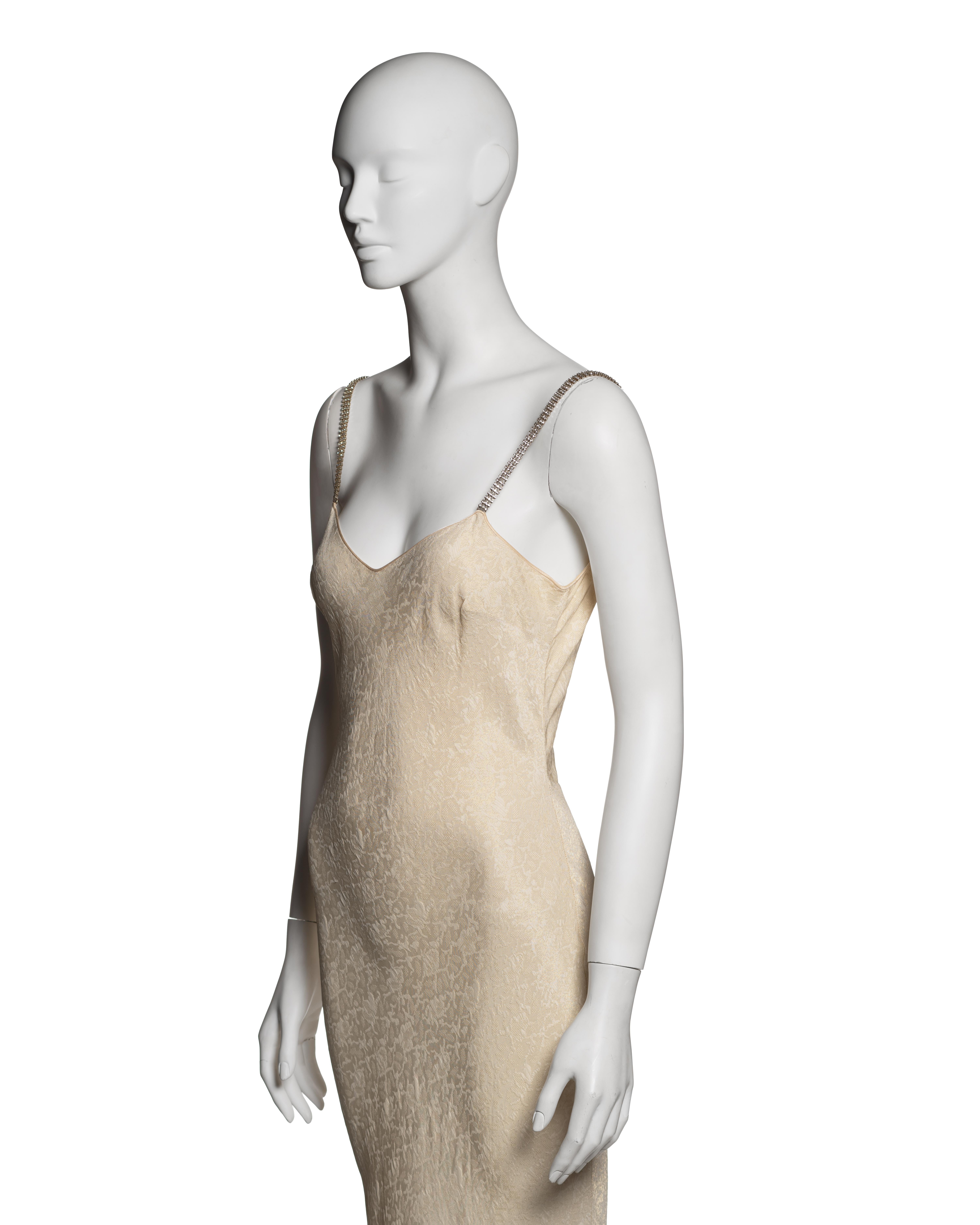 John Galliano Elfenbeinfarbenes Metallic-Jacquard-Slipkleid mit Strassriemen in Strass, F/S 2003 im Angebot 7