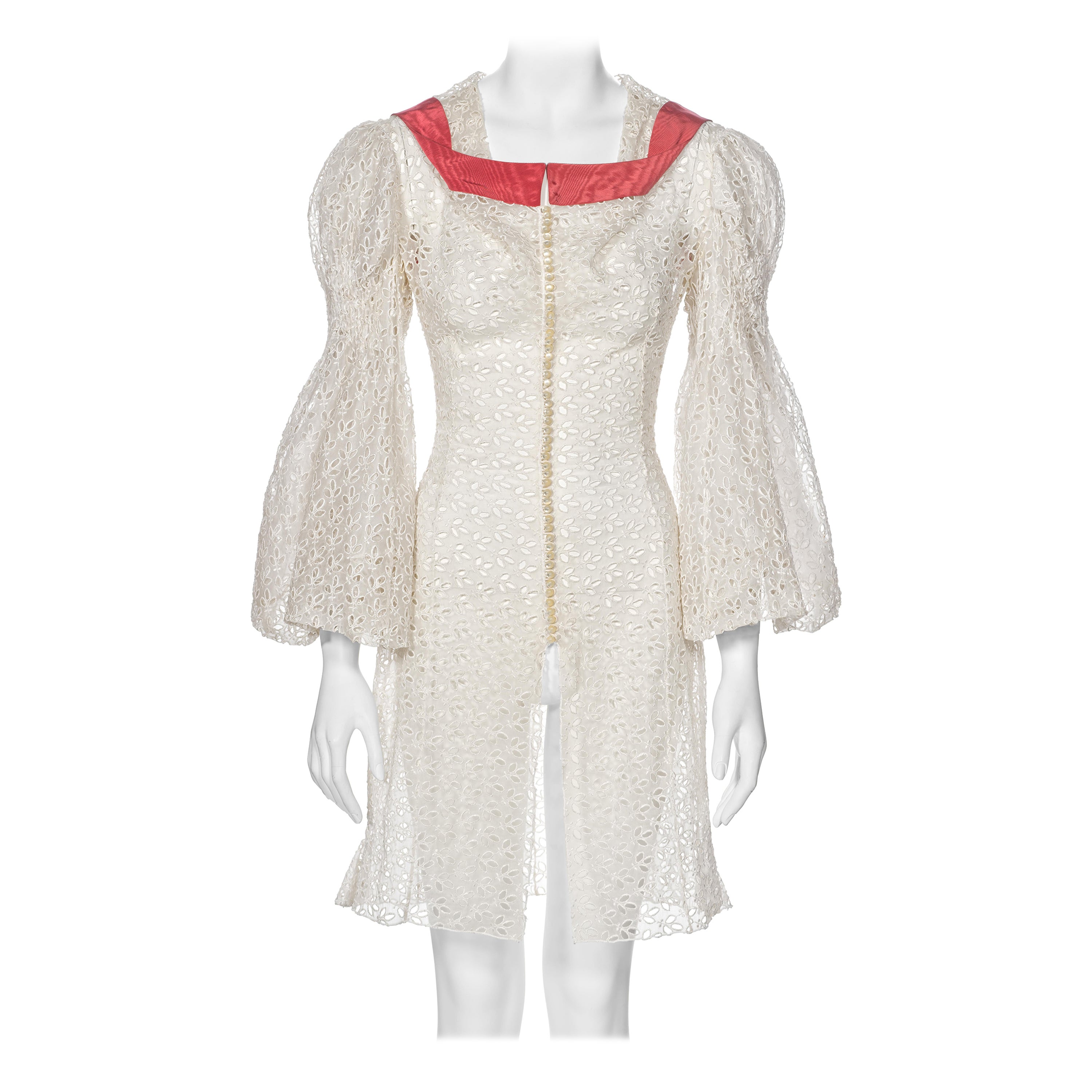 John Galliano Elfenbeinfarbenes Kleid 'L'Ecole de Danse' aus Organza mit Cut-Work, F/S 1996 im Angebot