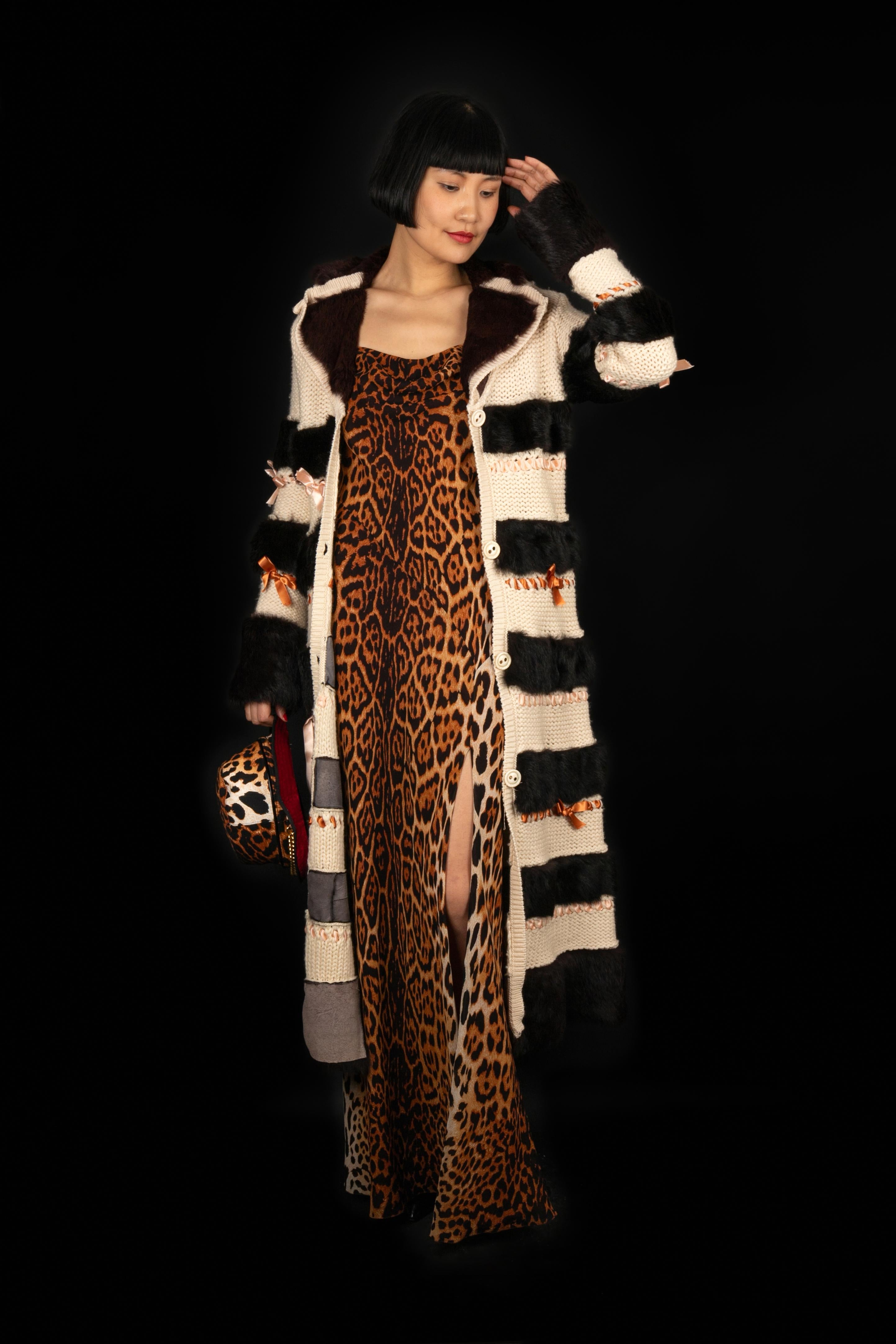 Cardigan long en laine crochetée John Galliano Pour femmes en vente