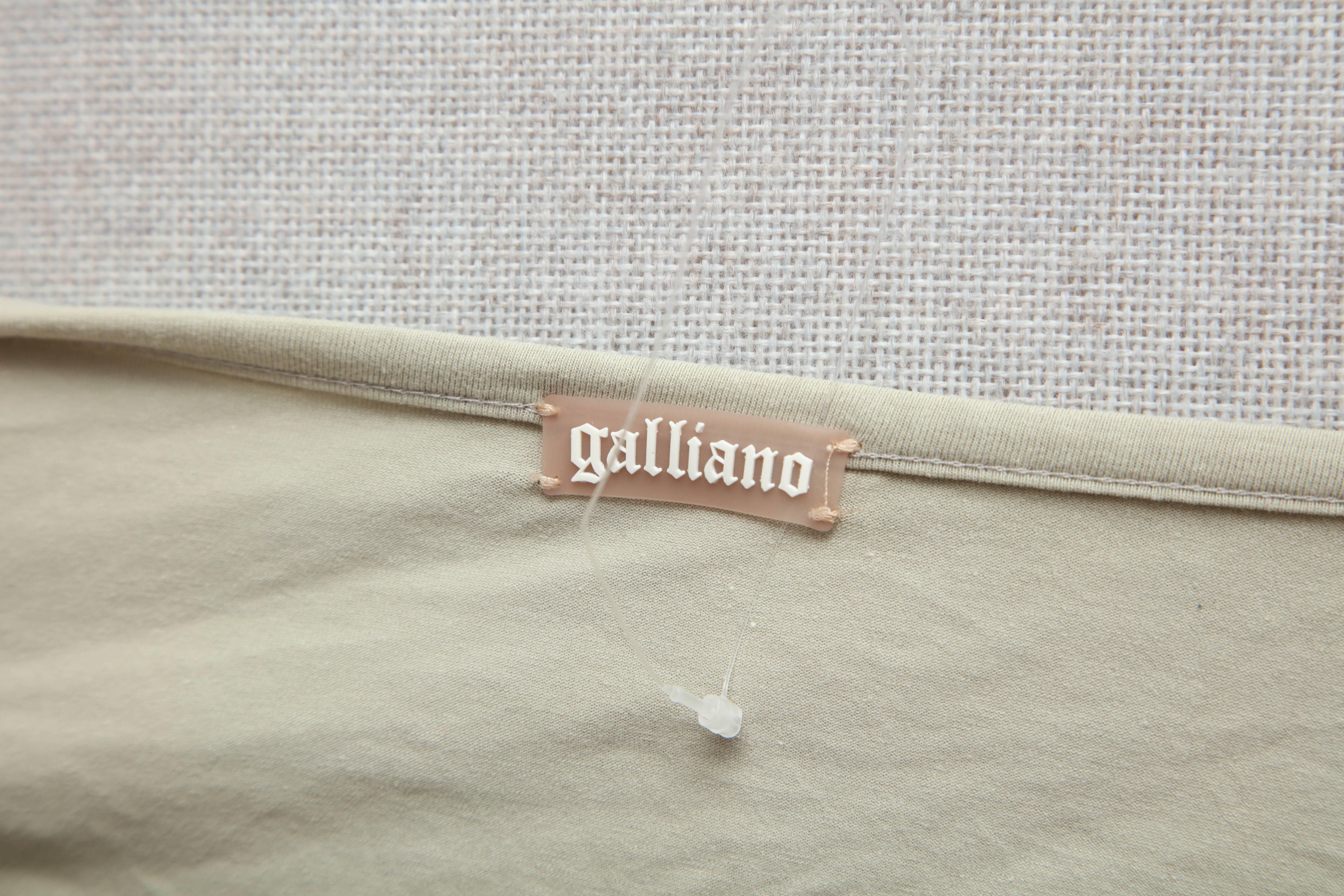 John Galliano Newspaper Print Khaki T-Shirt  In Good Condition In Chicago, IL
