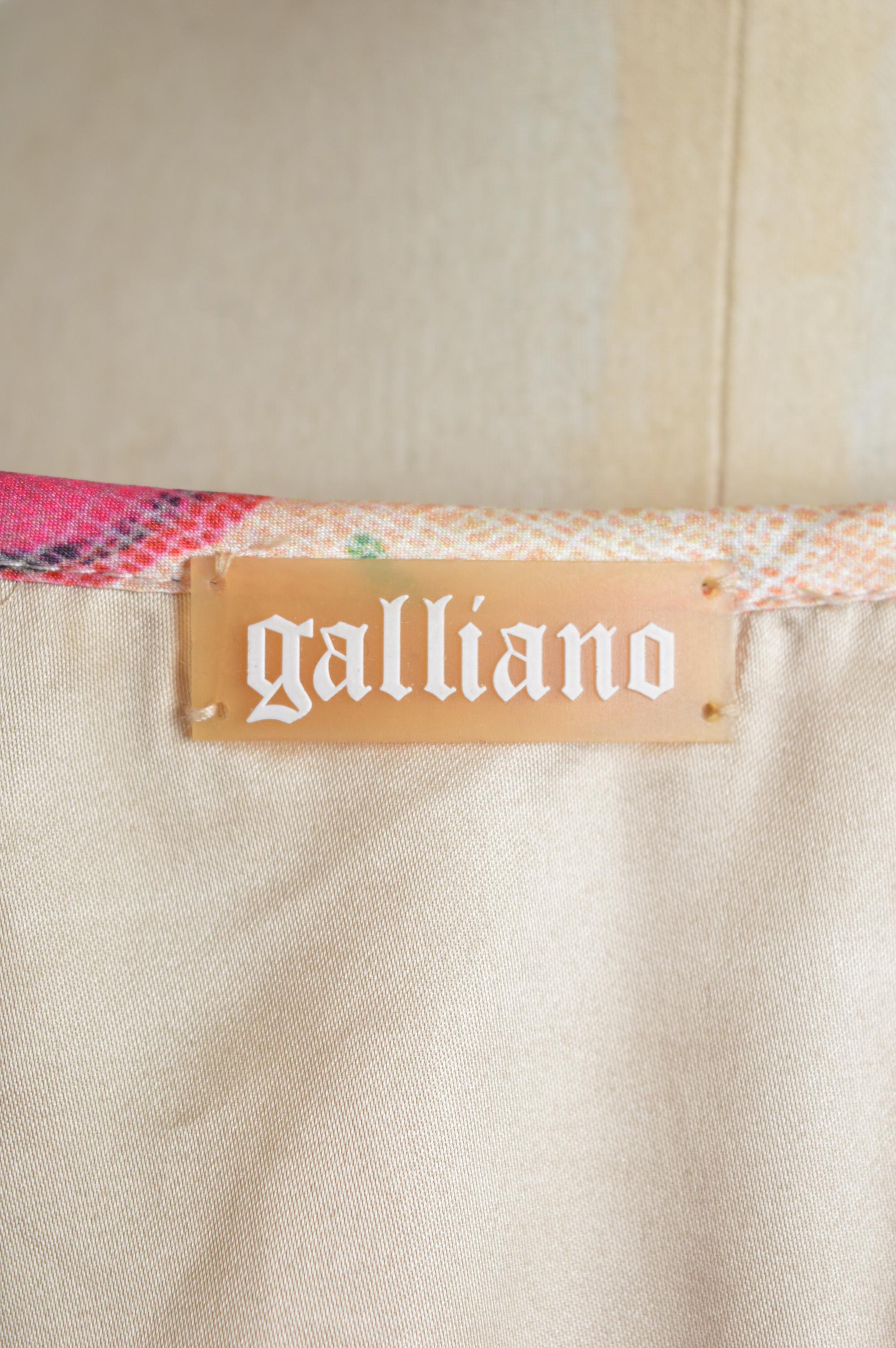 John Galliano - Vestito da tè in seta con stampa floreale dipinta e maniche corte in vendita 7